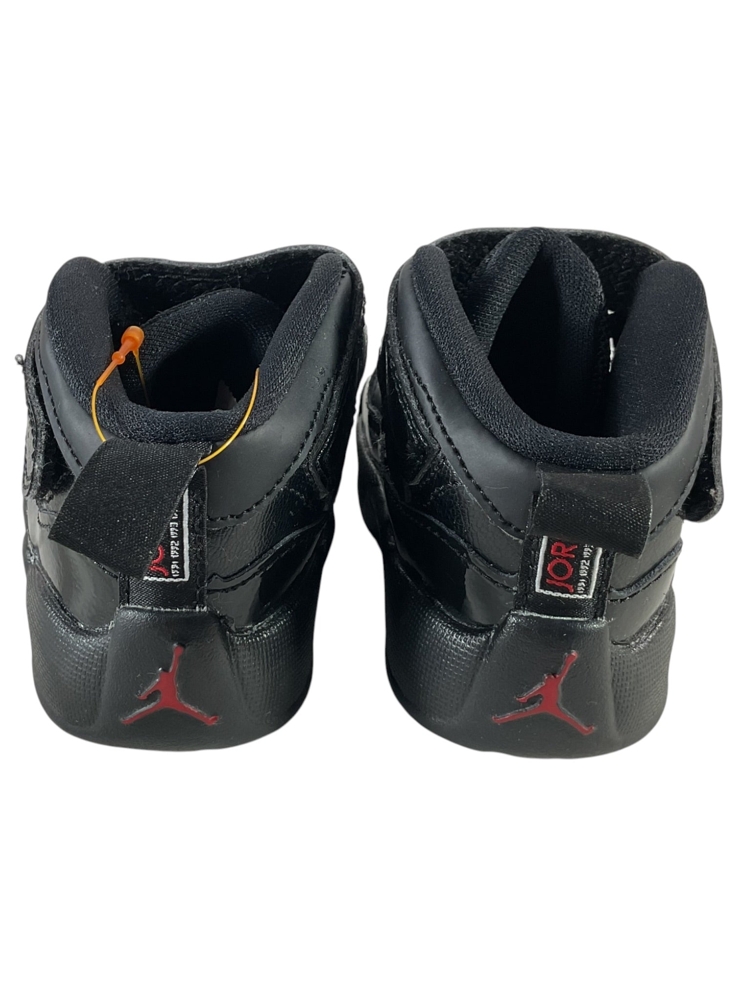 Tenis niño 5C (JORDAN)