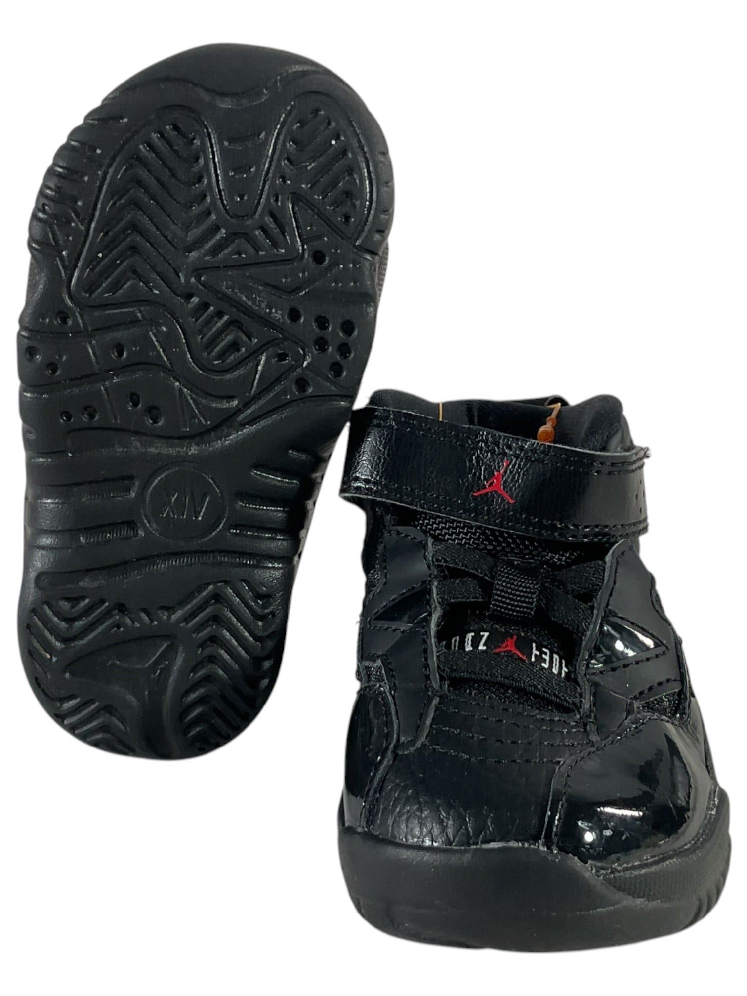 Tenis niño 5C (JORDAN)