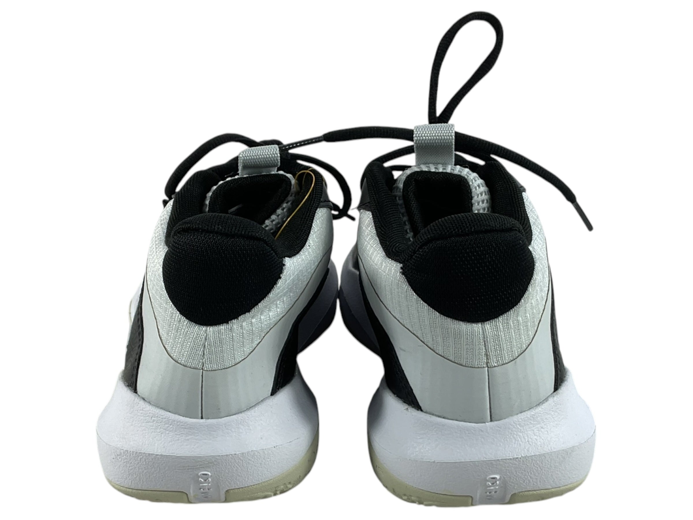 Tenis 7.5 (Under Armour)