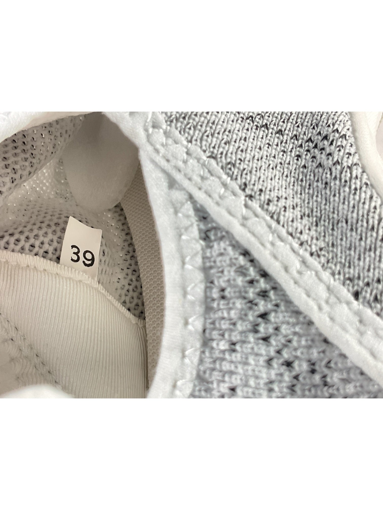 Tenis 8