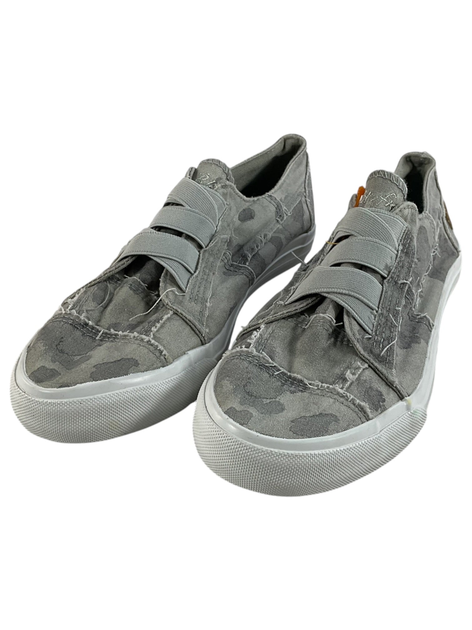 Tenis 8