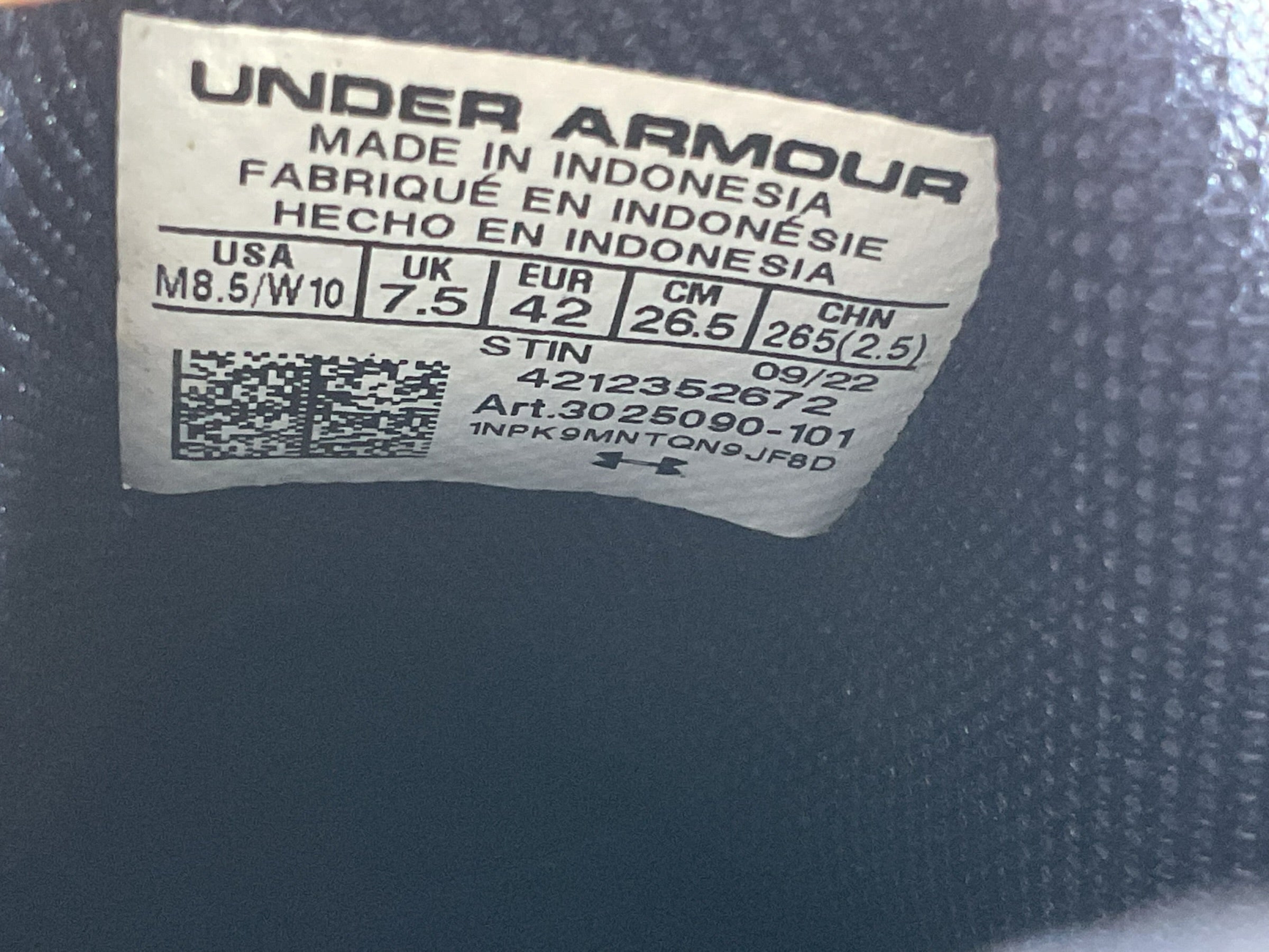 Tenis 8.5 (UNDER ARMOUR)