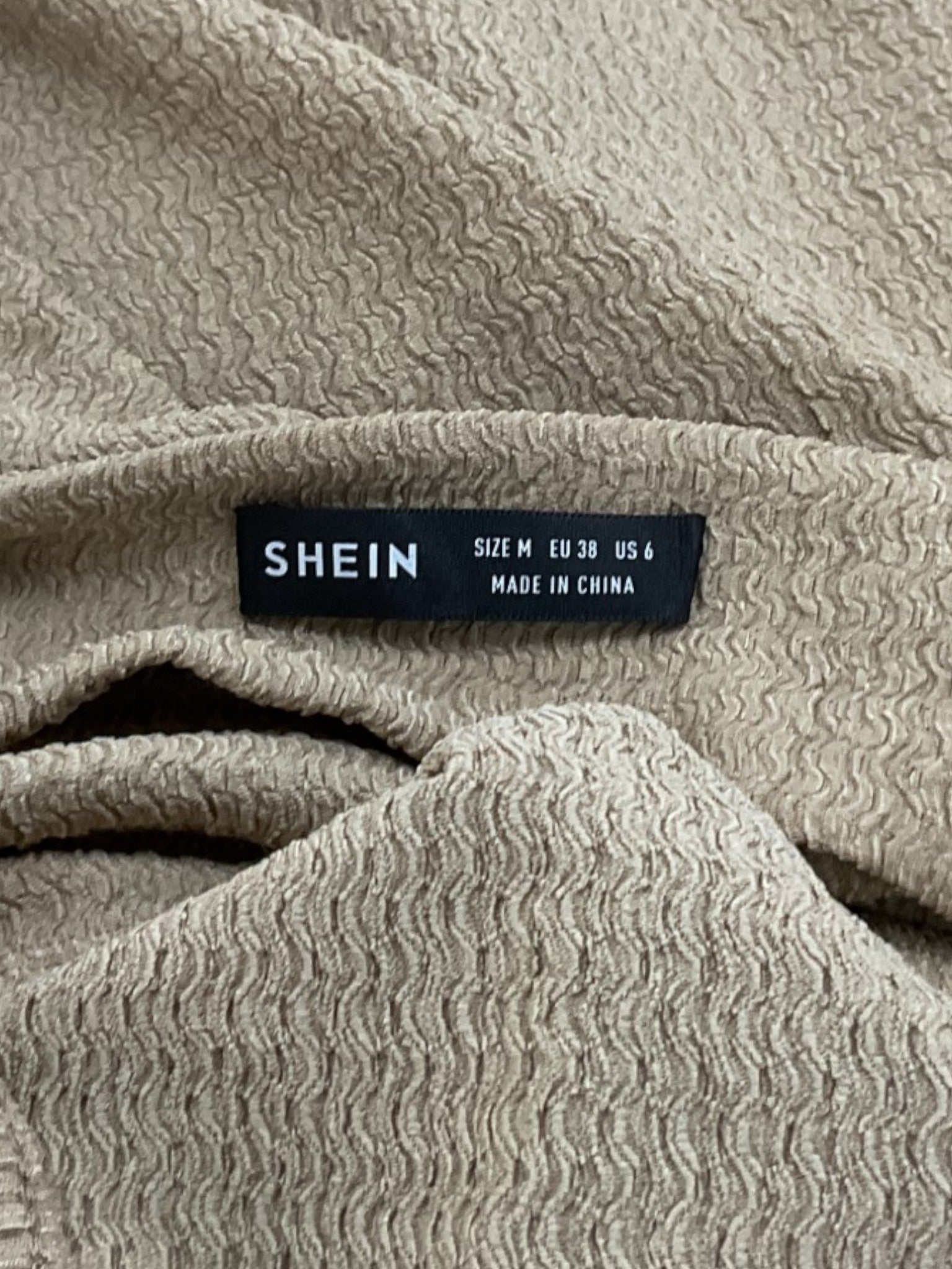 Vestido M (SHEIN)