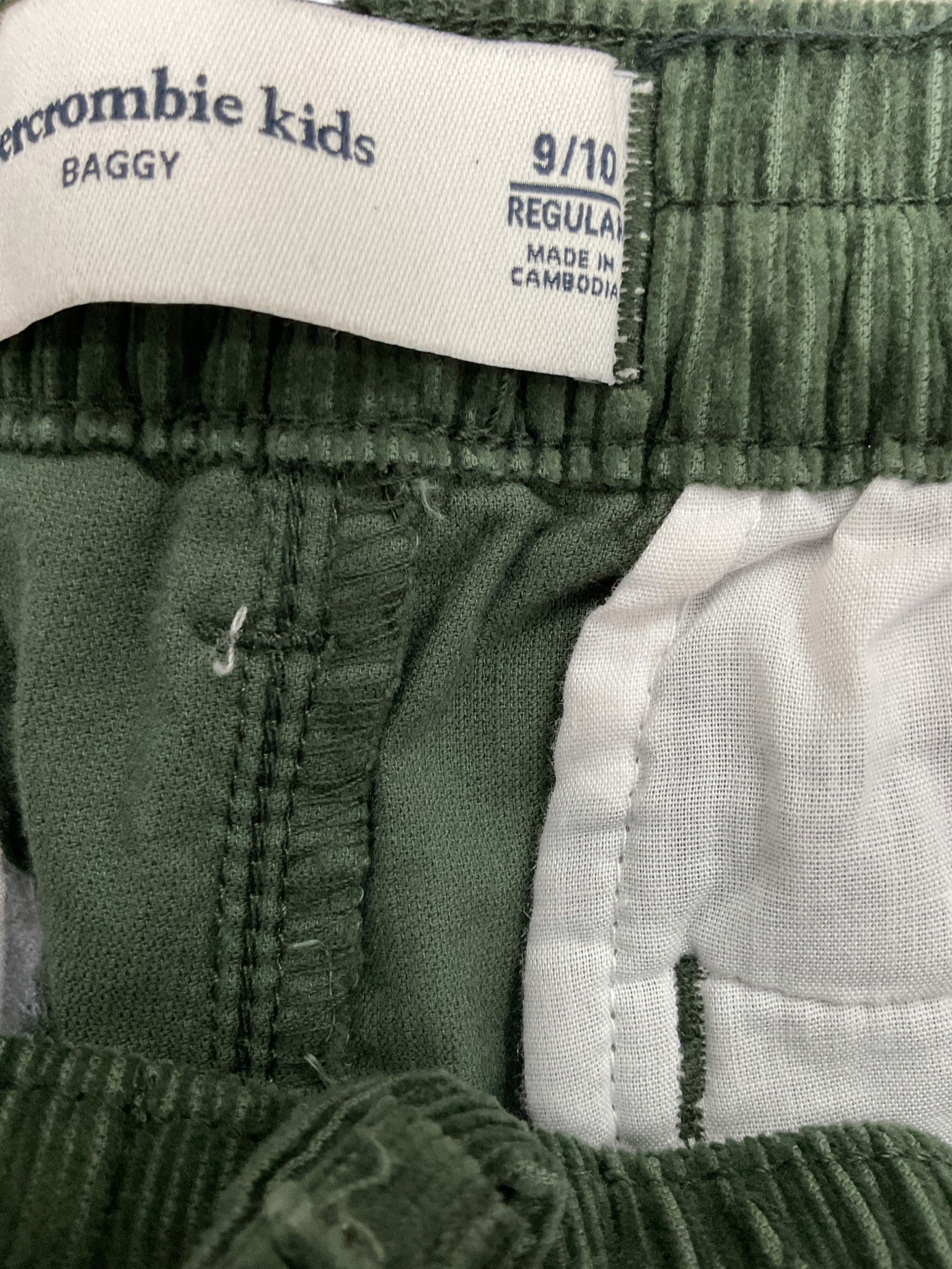 Pantalón Niño 9/10 (ABERCROMBIE KIDS)