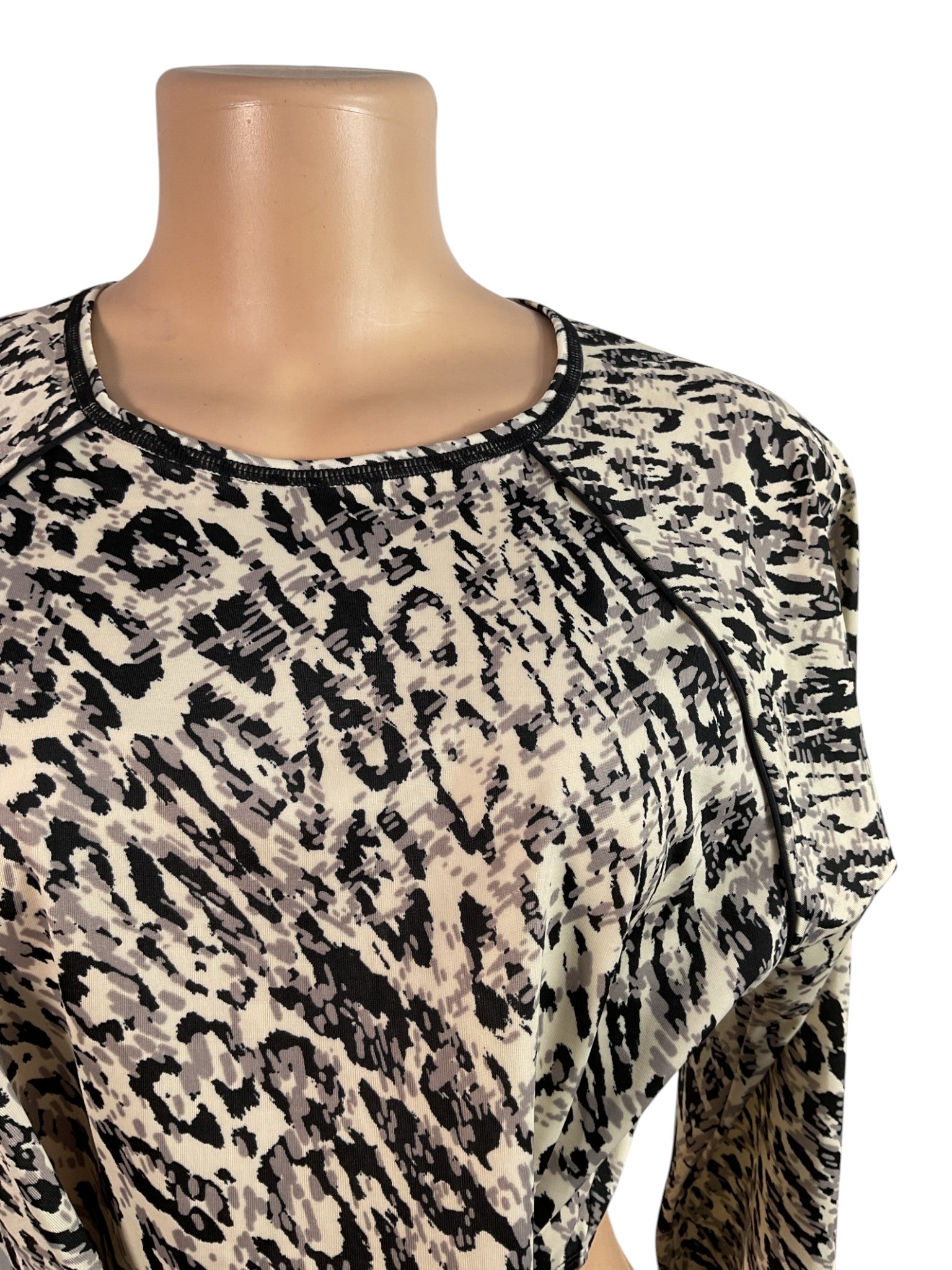 Blusa XL (ALL IN MOTION)