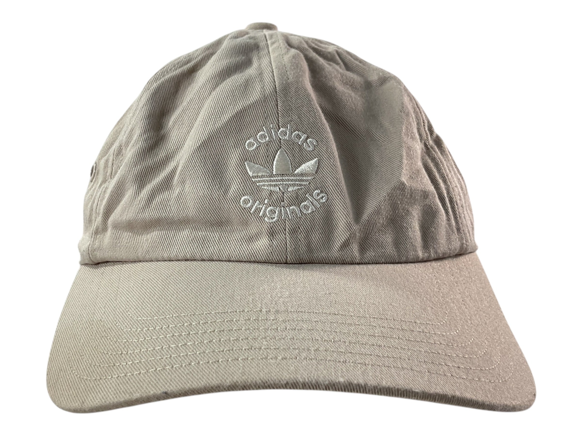 Gorra (adidas)