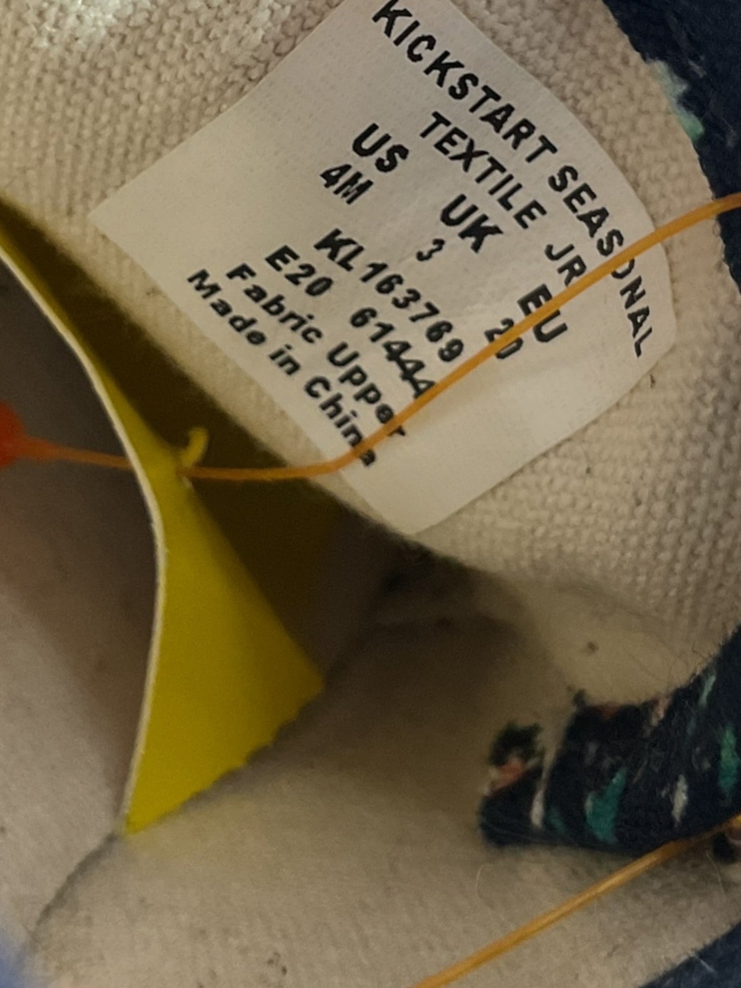 Tenis niña 4 (Keds)