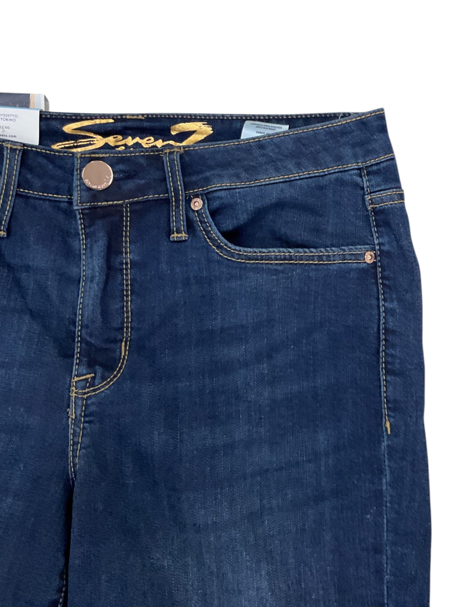 Short 10 (Seven7)