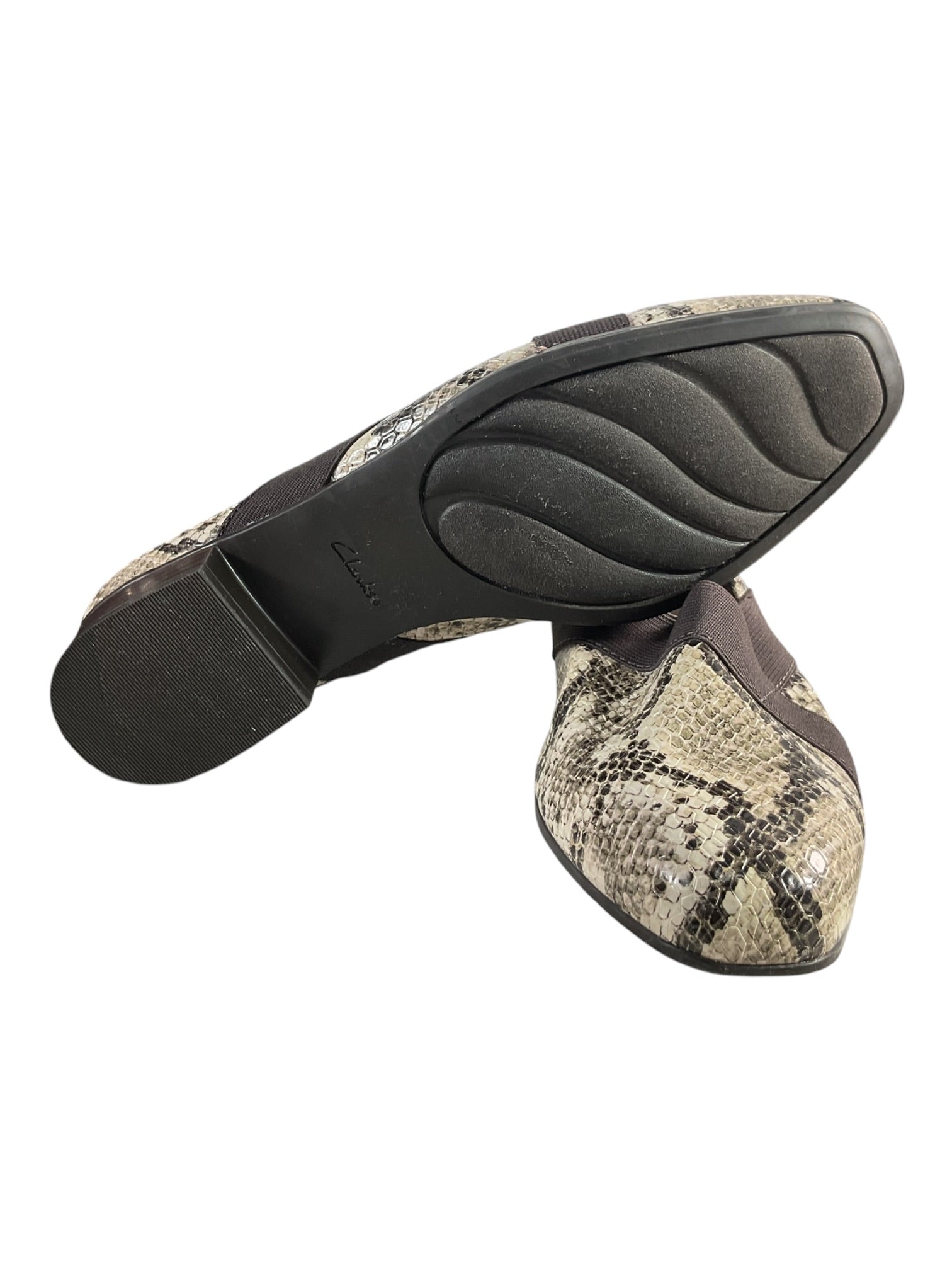 Zapato 8.5 (Clarks)