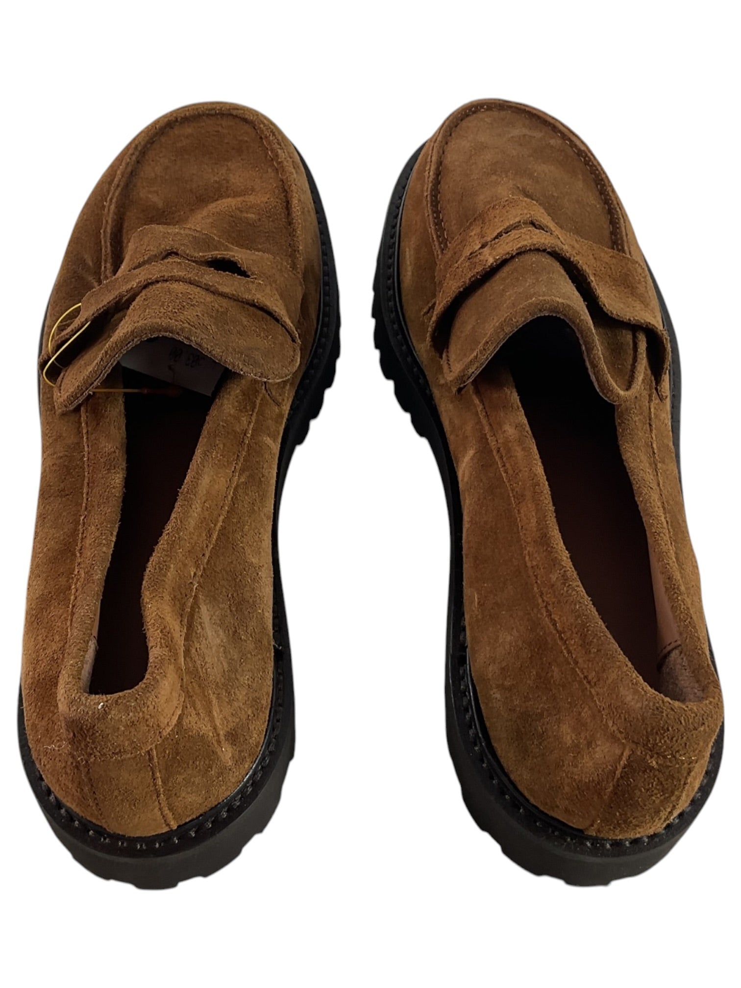 Zapato 10 (THURSDAY)