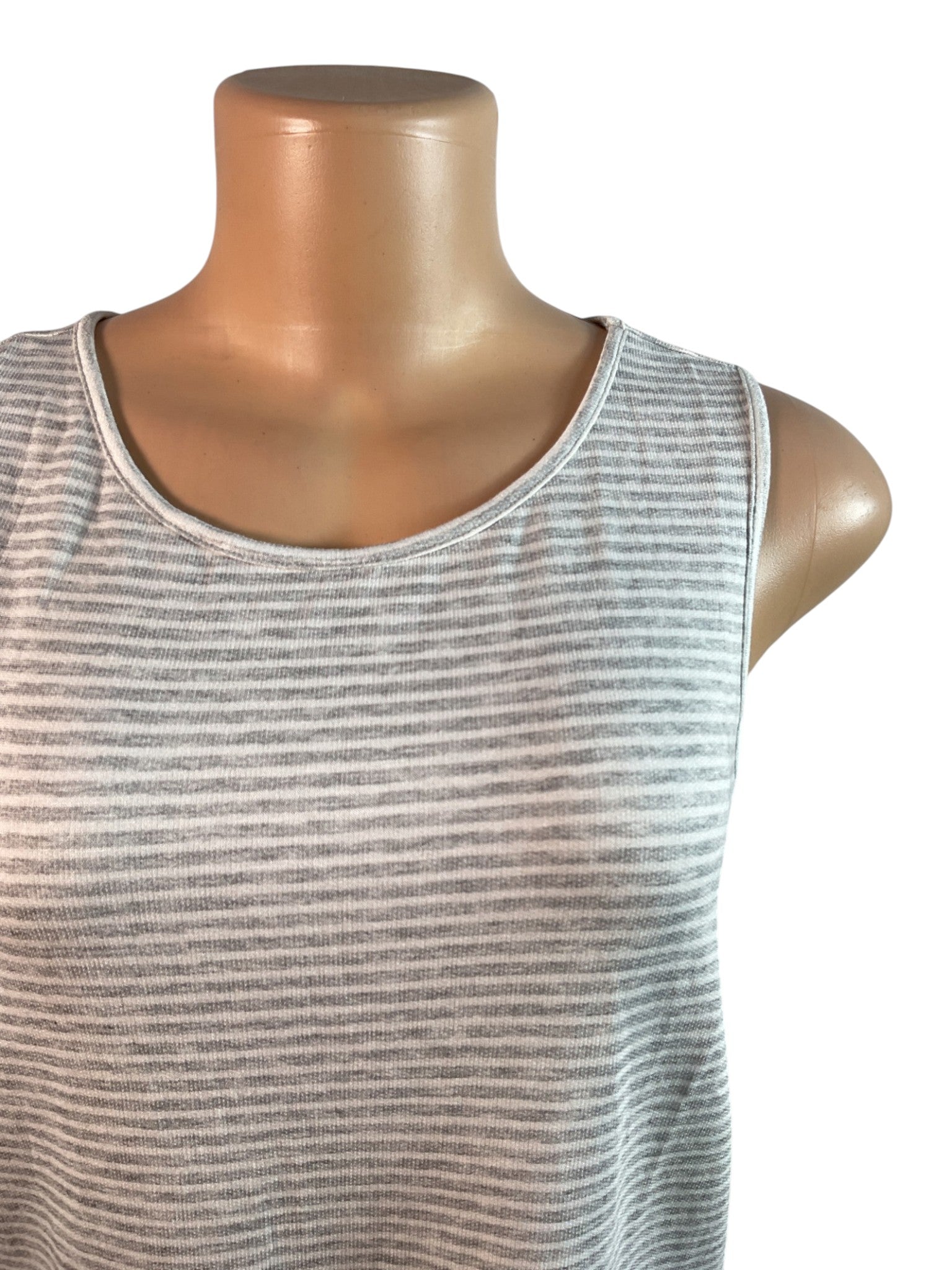 Blusa XS (Amazon Essentials)