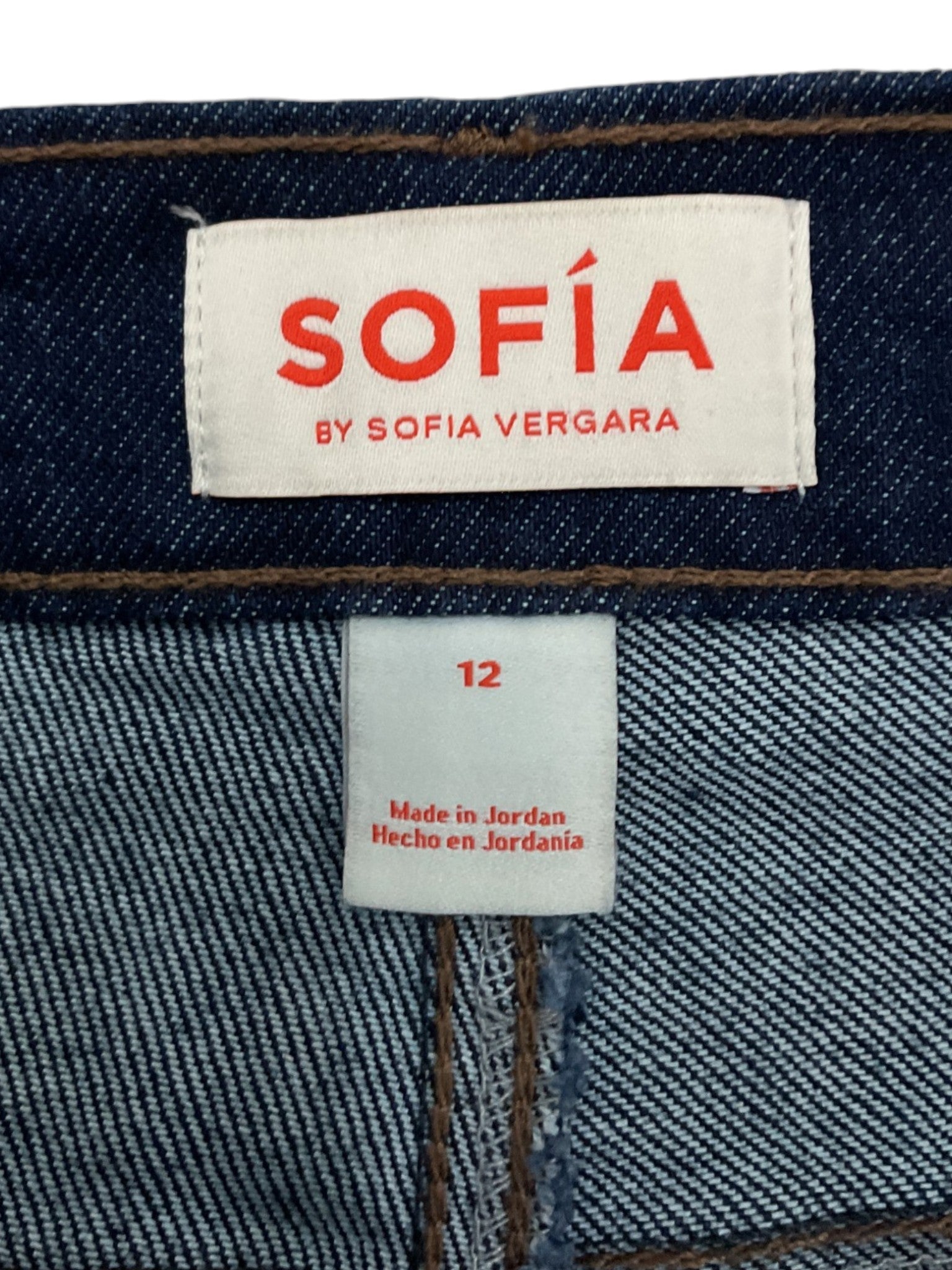 Jean 12 (Sofia Vergara)