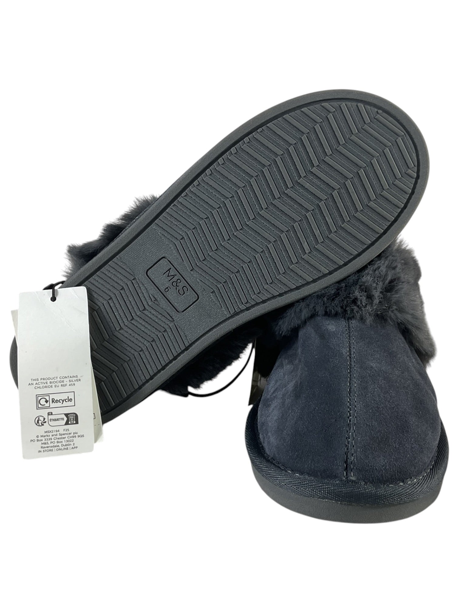 Pantufla 8 (M&S)