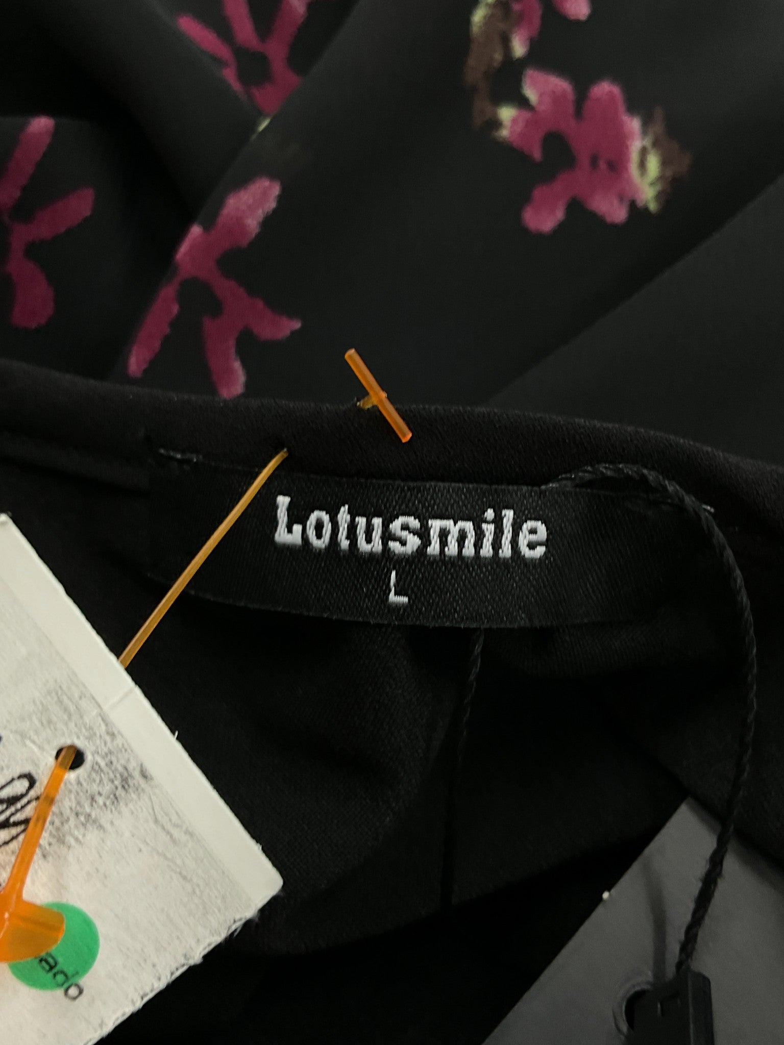 Blusa L (Lotusmile)