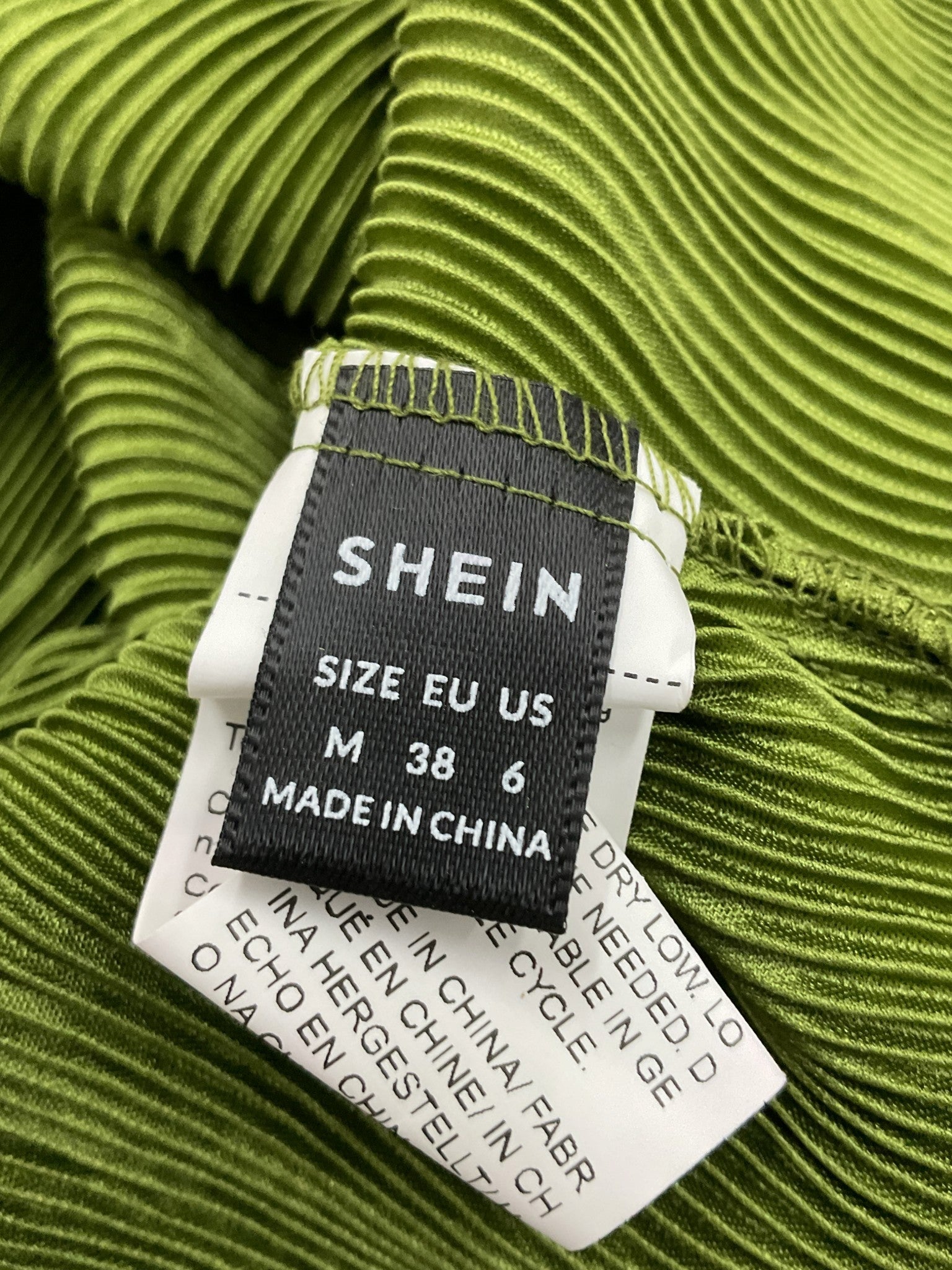 Blusa M (Shein)