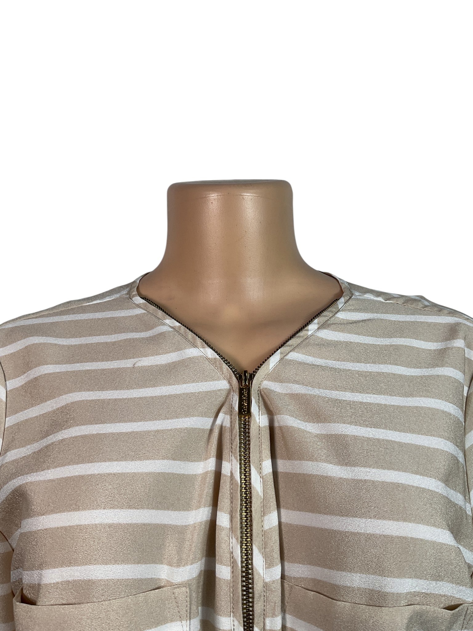 Blusa M (Calvin Klein)