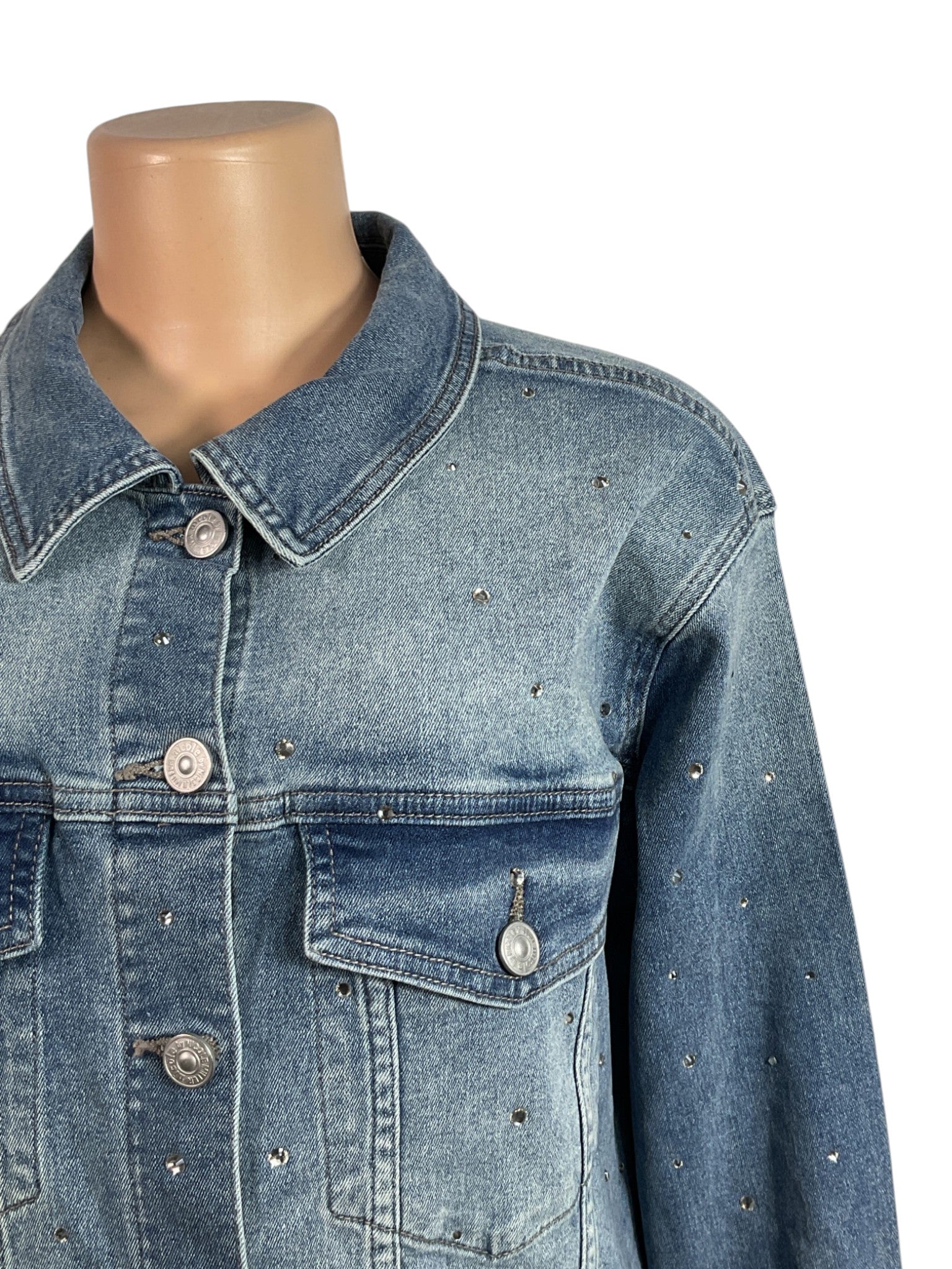 Chaqueta M