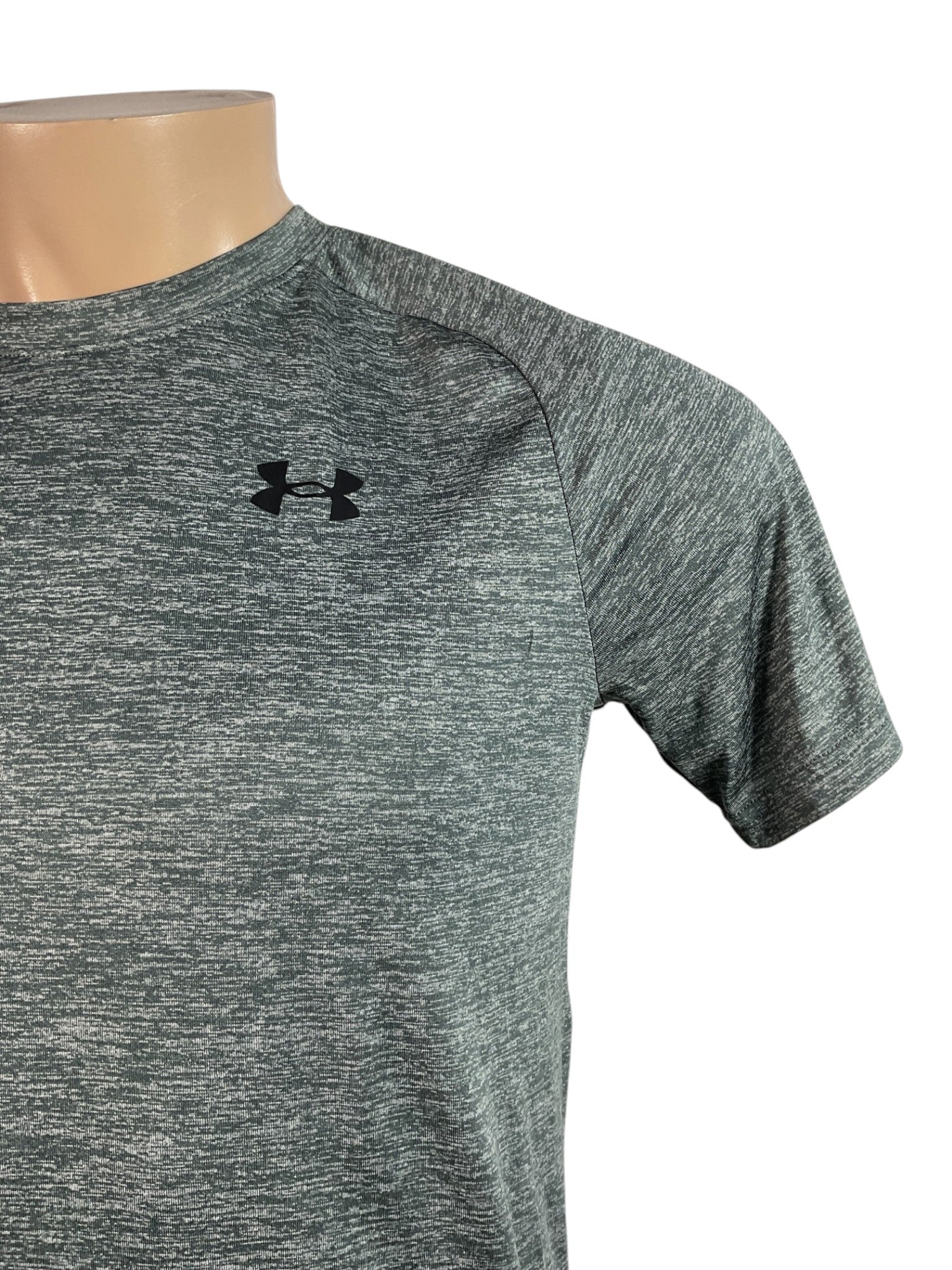 Camisa L (Under armour)