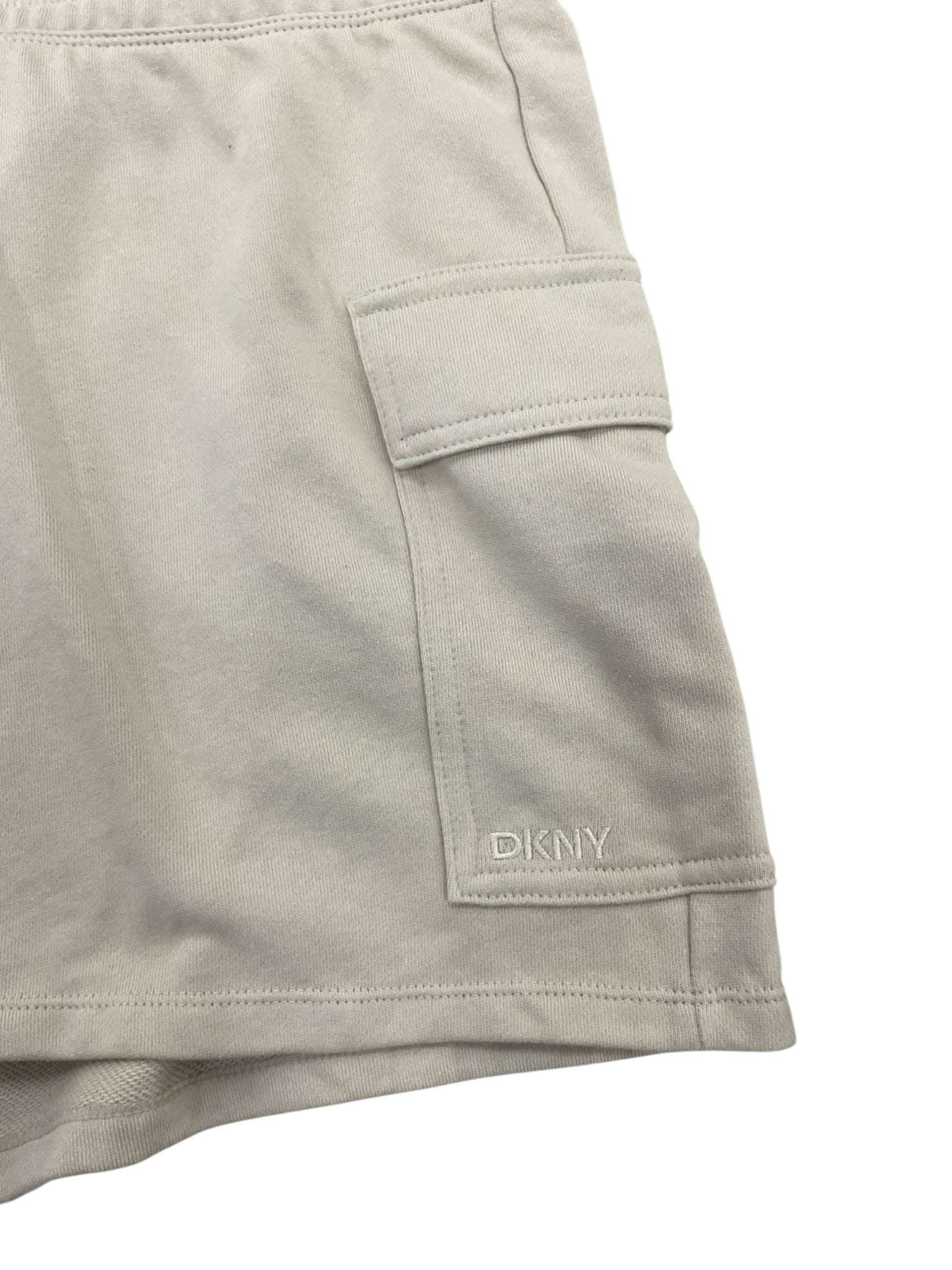 Short L (DKNY)