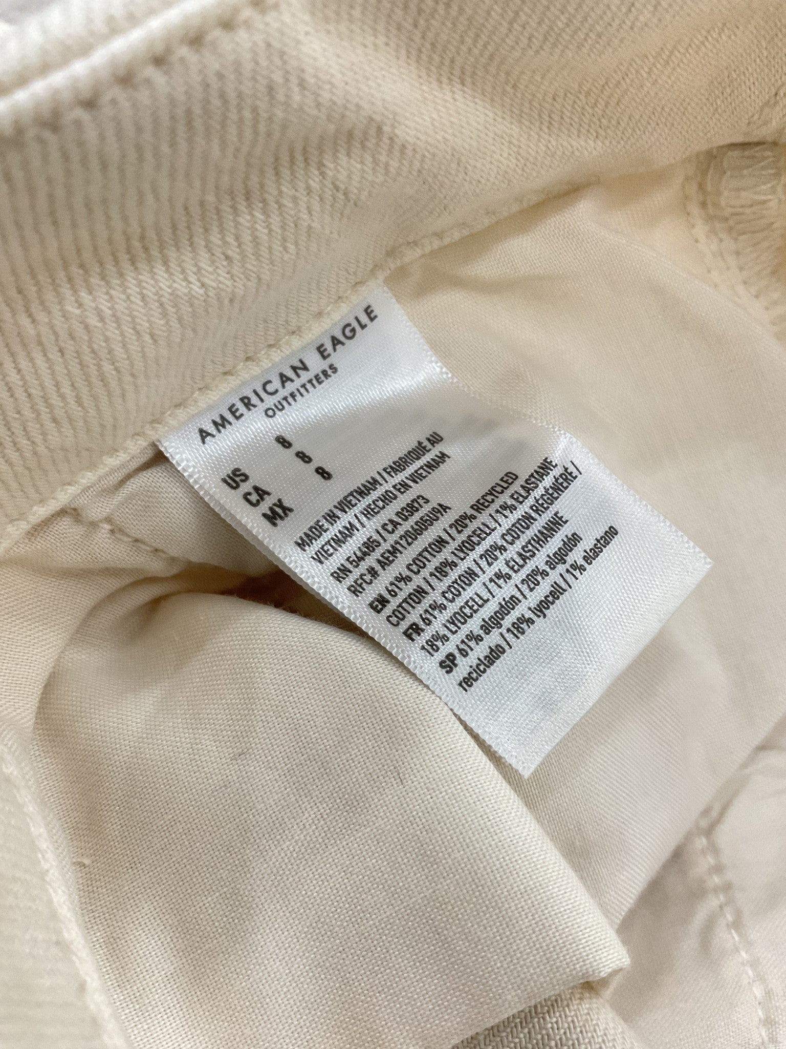 Short 8 (American Eagle)