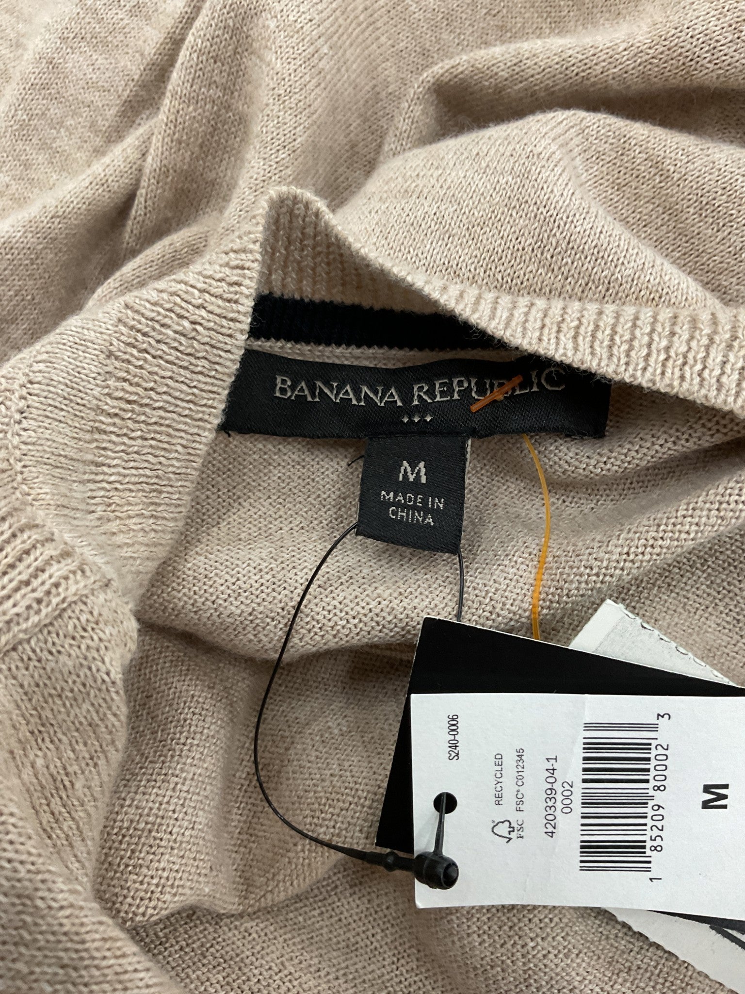 Sueter M (Banana Republic)