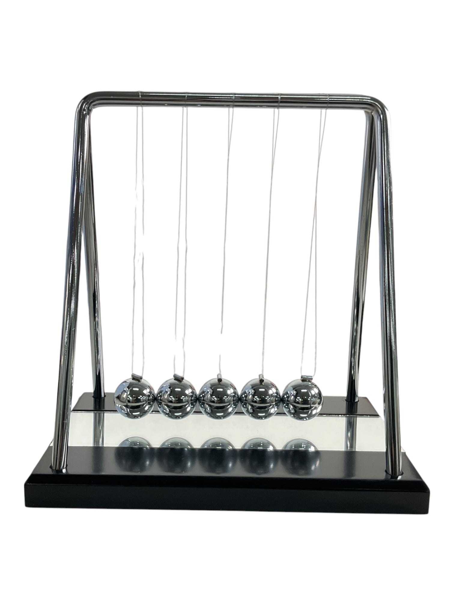 Péndulo de Newton Gigante (GIANT)