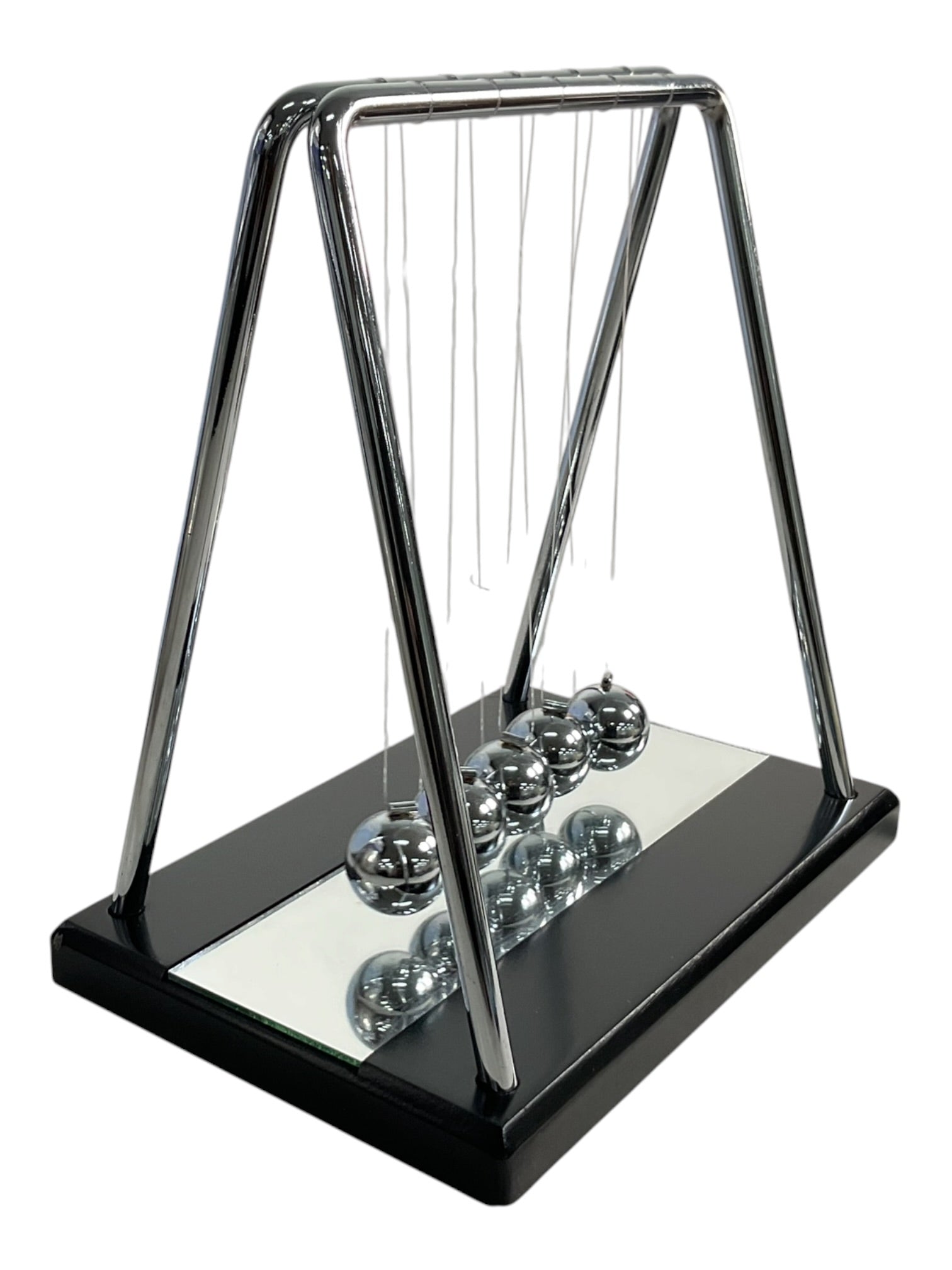 Péndulo de Newton Gigante (GIANT)