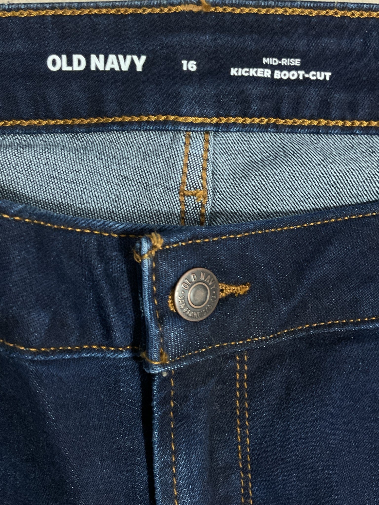 Jean 16 (Old Navy)