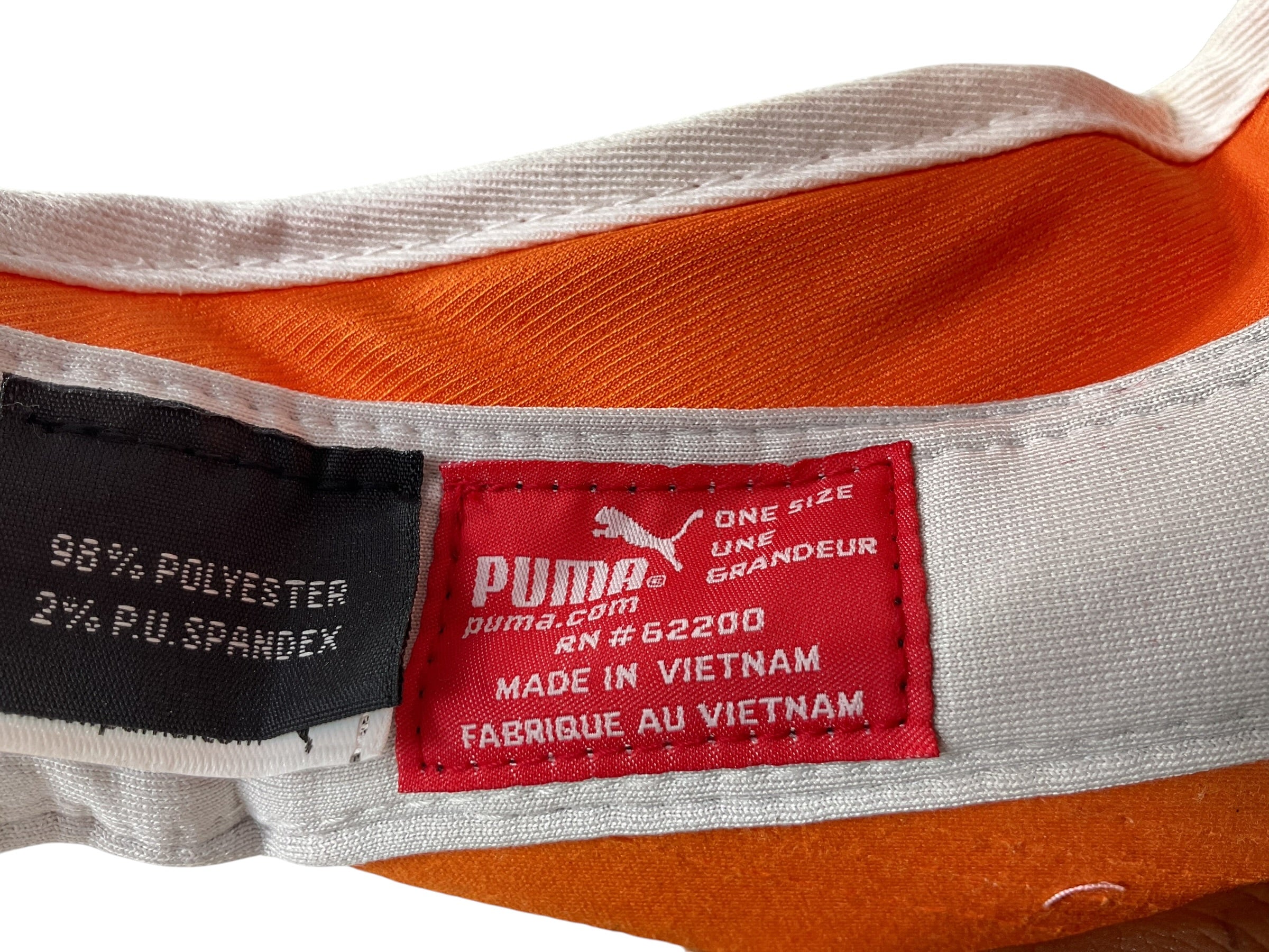 Visera deportiva naranja PUMA
