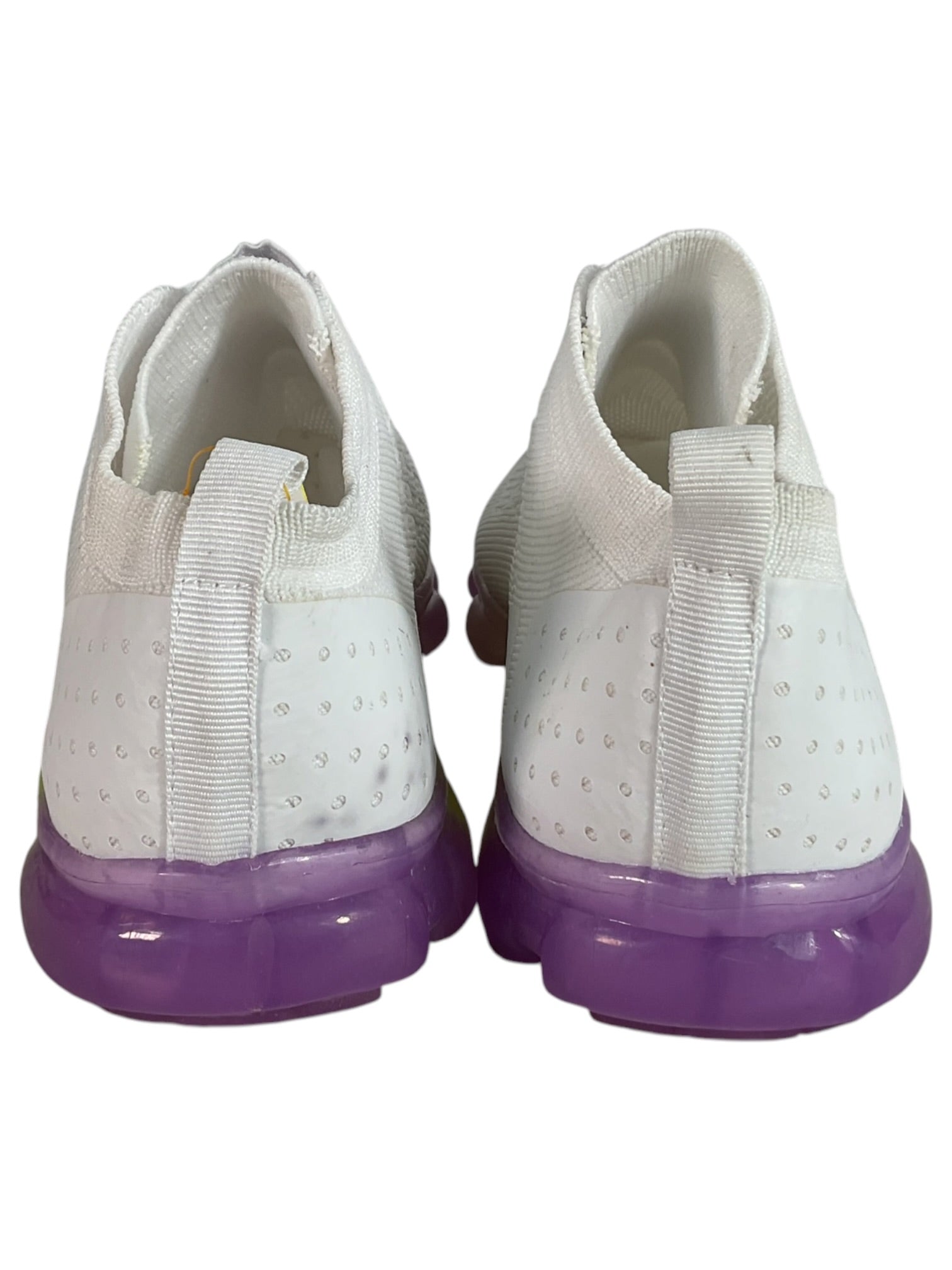 Tenis 8