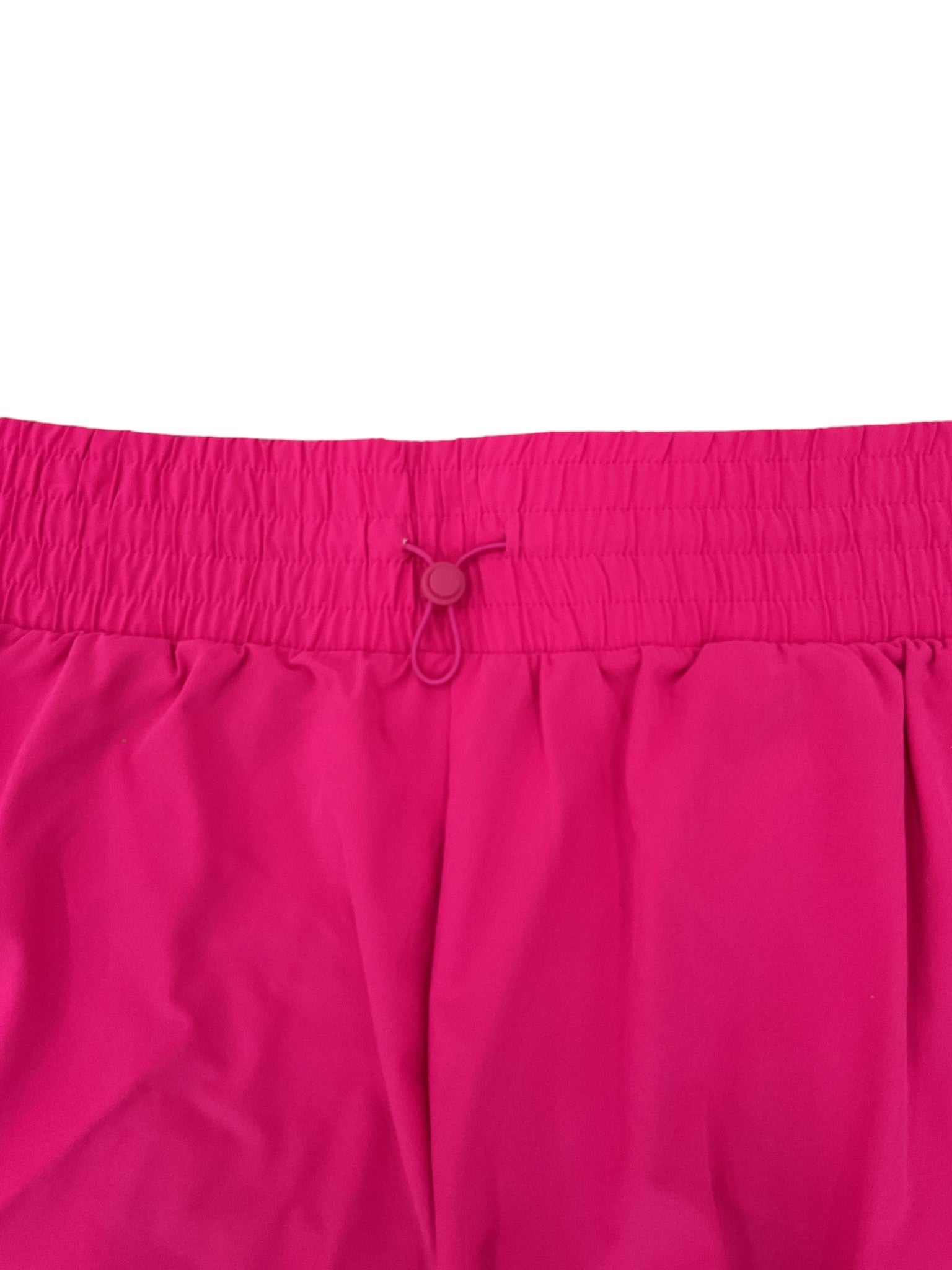 Short XL (all in motion)