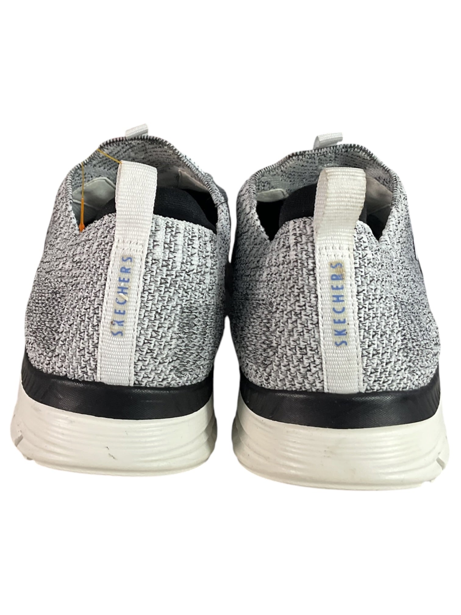 Tenis 10 (Skechers)