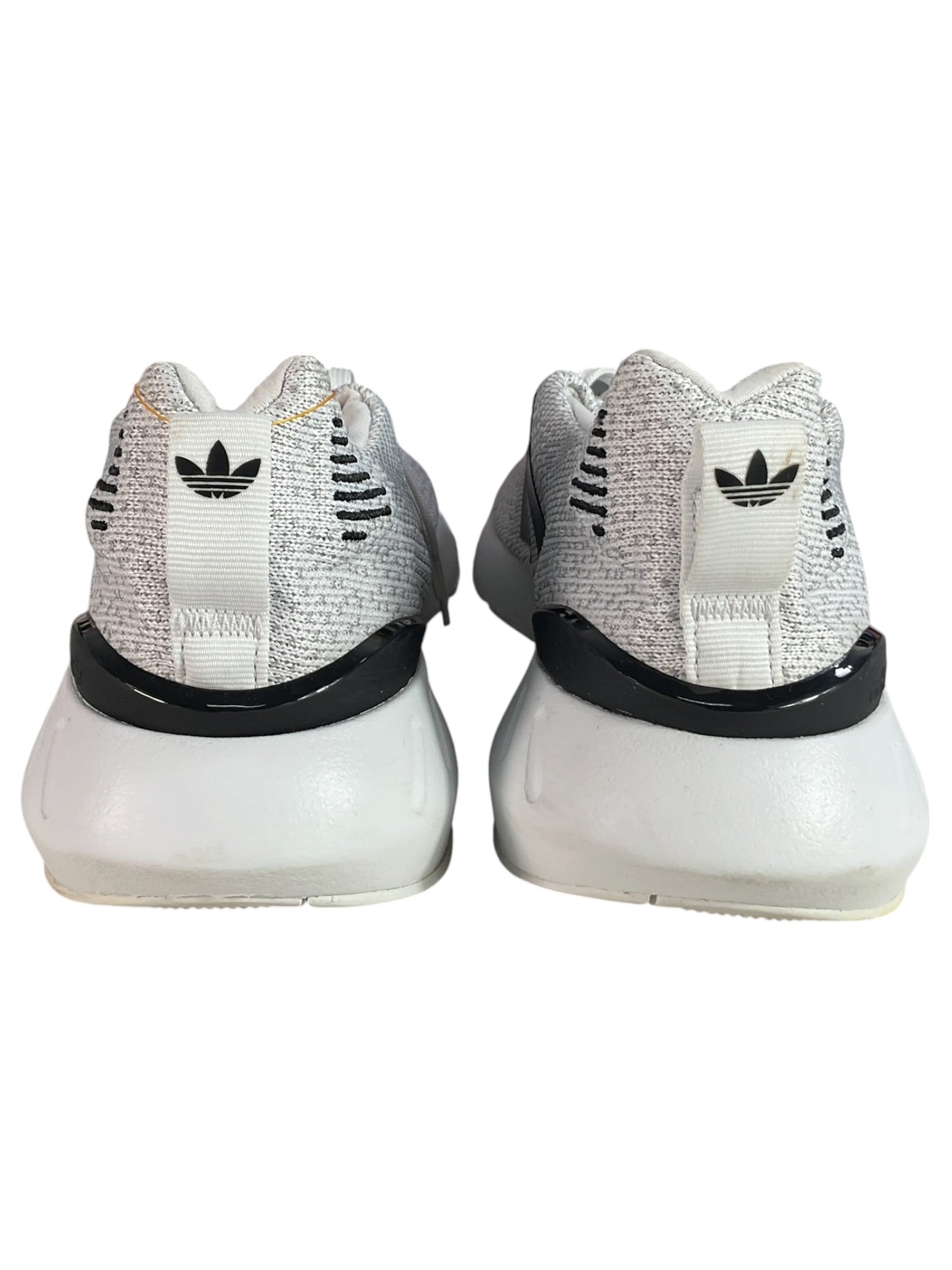 Tenis 8.5 (adidas)