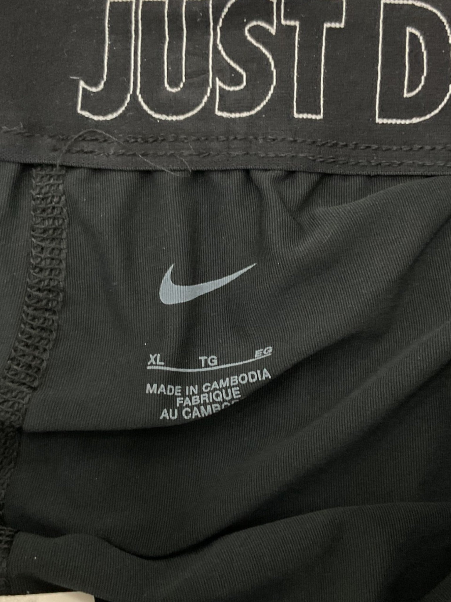 Short XL (NIKE)