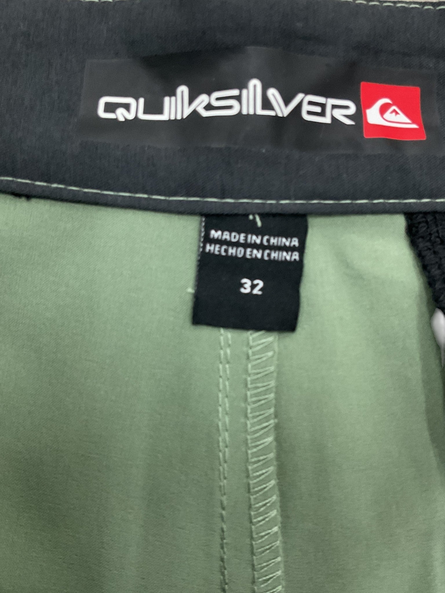 Short 32 (Quiksilver)