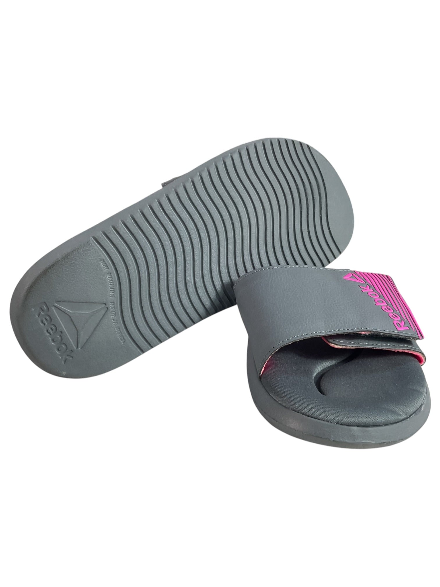 Sandalia 9 (Reebok)