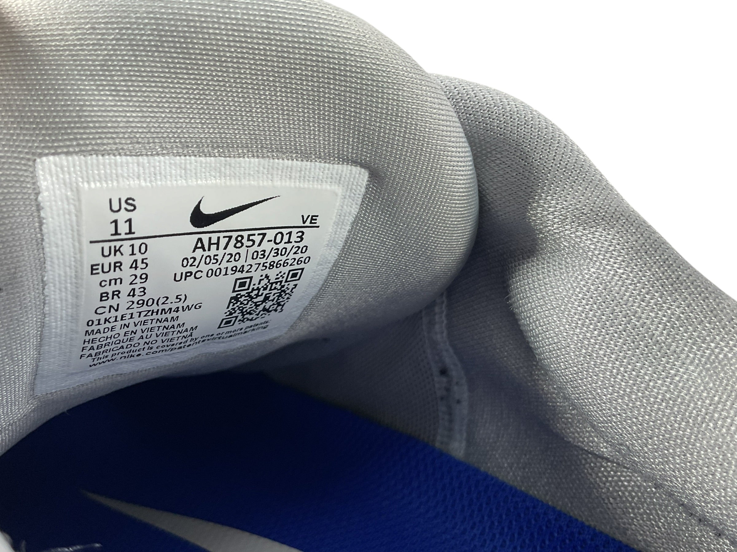 Tenis 11 (Nike)