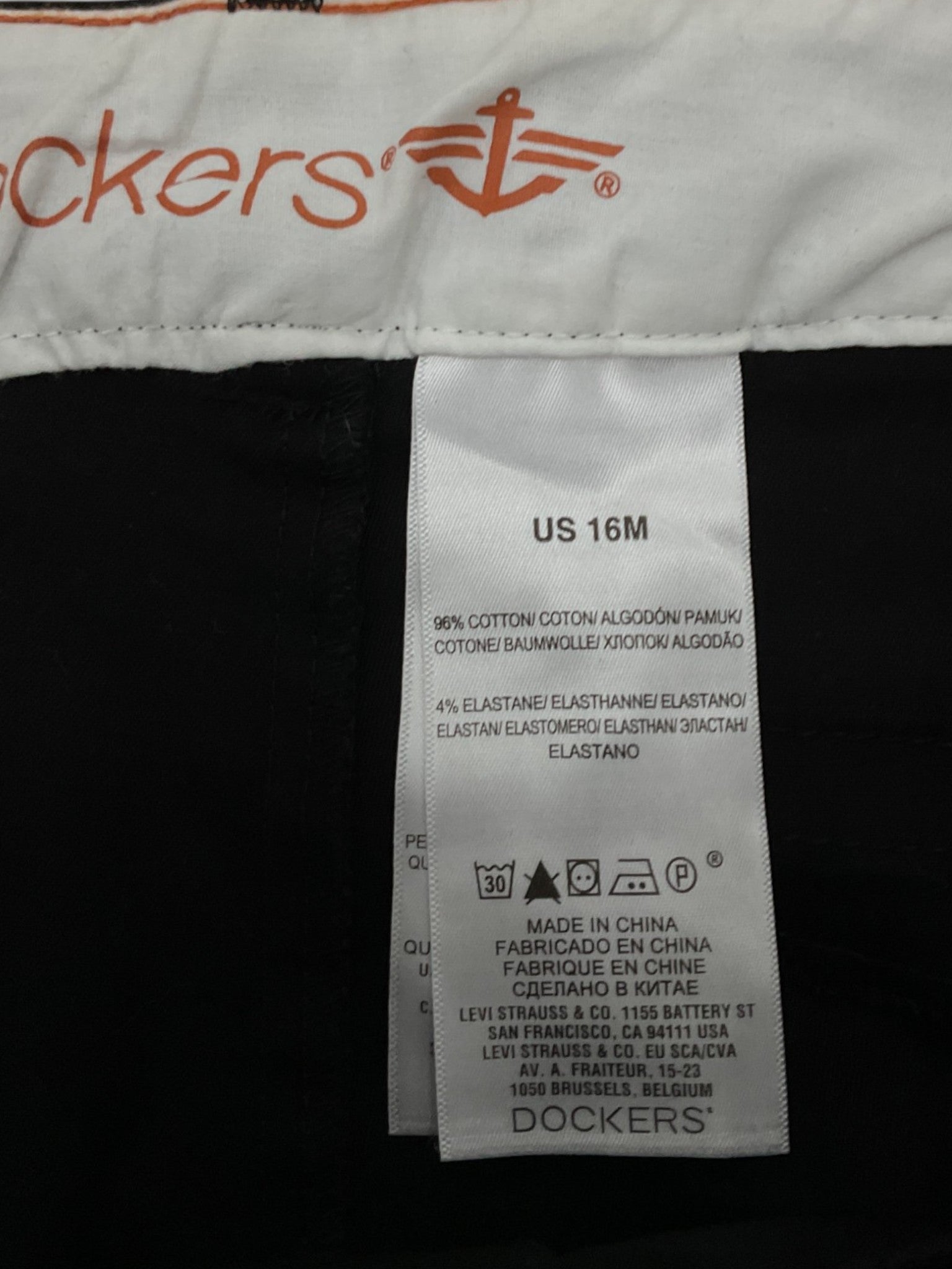 Pantalón 16 (Dockers)