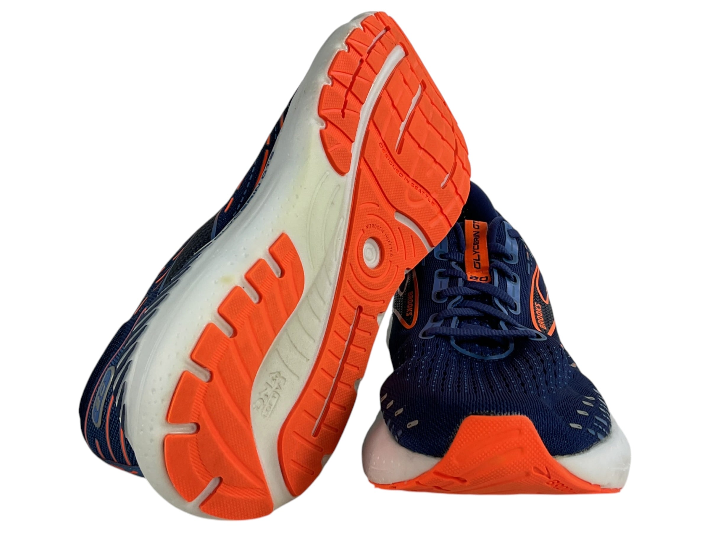 Tenis 9 (BROOKS)