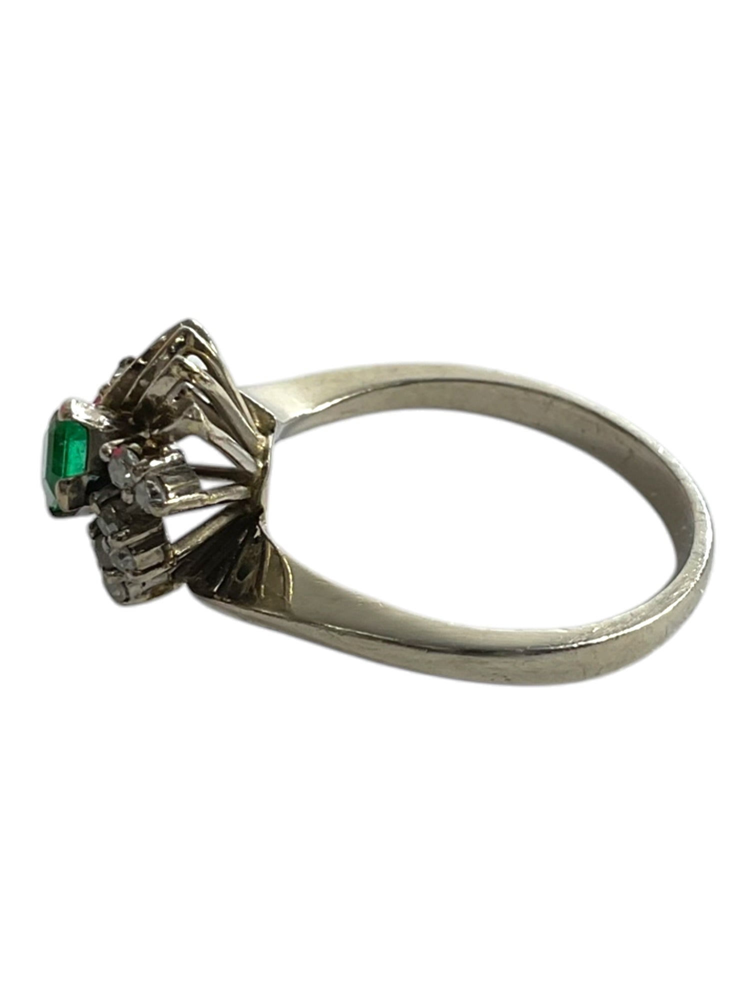 Anillo de oro