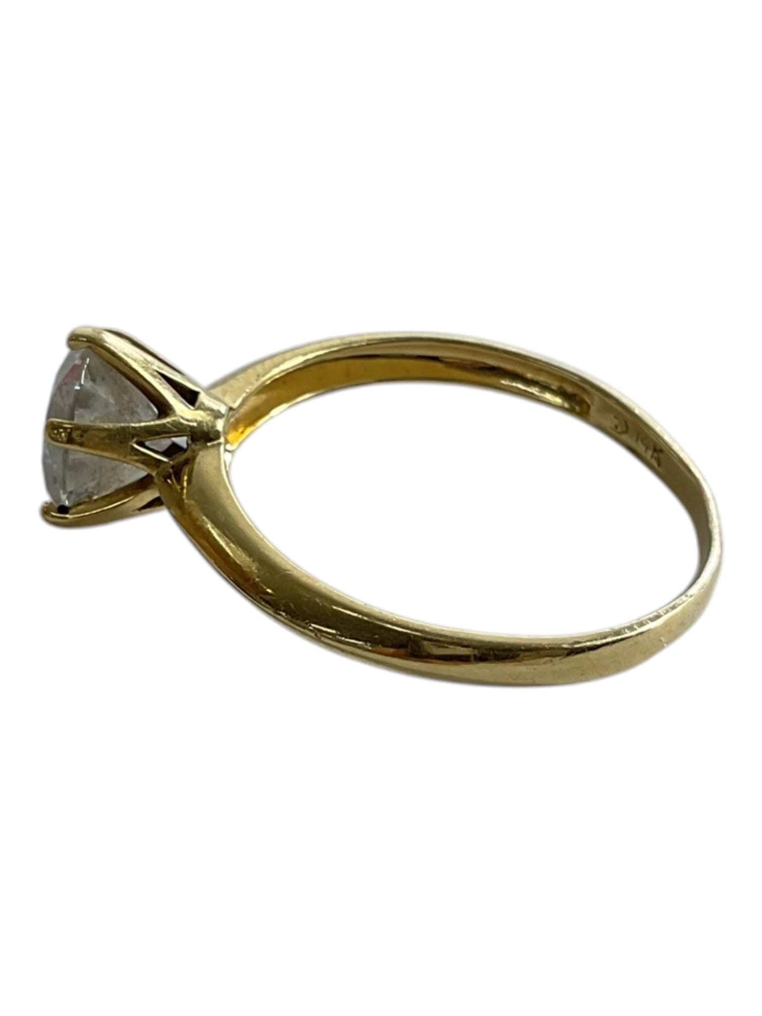 Anillo de oro