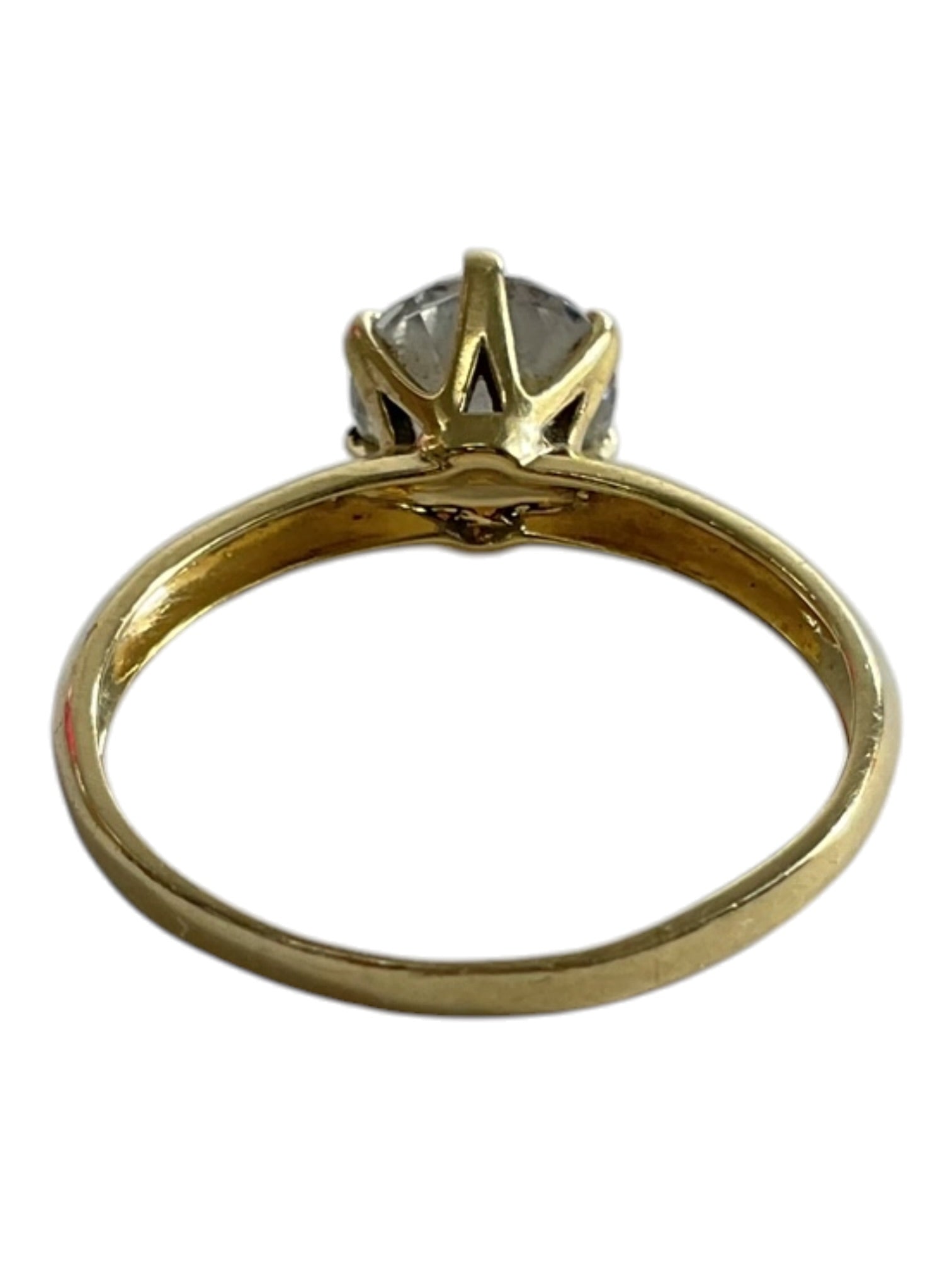 Anillo de oro