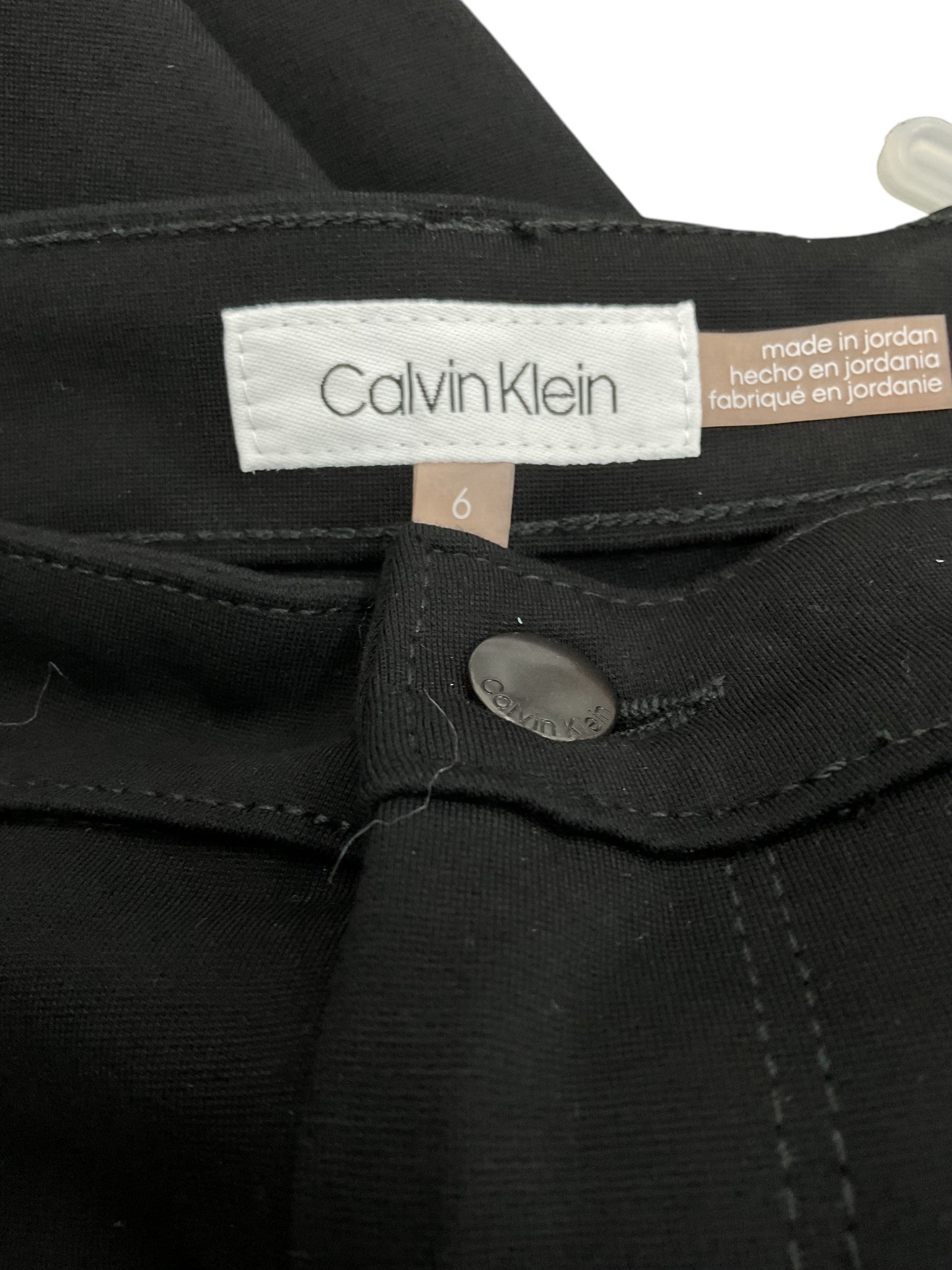 Pantalón 6 (Calvin Klein)