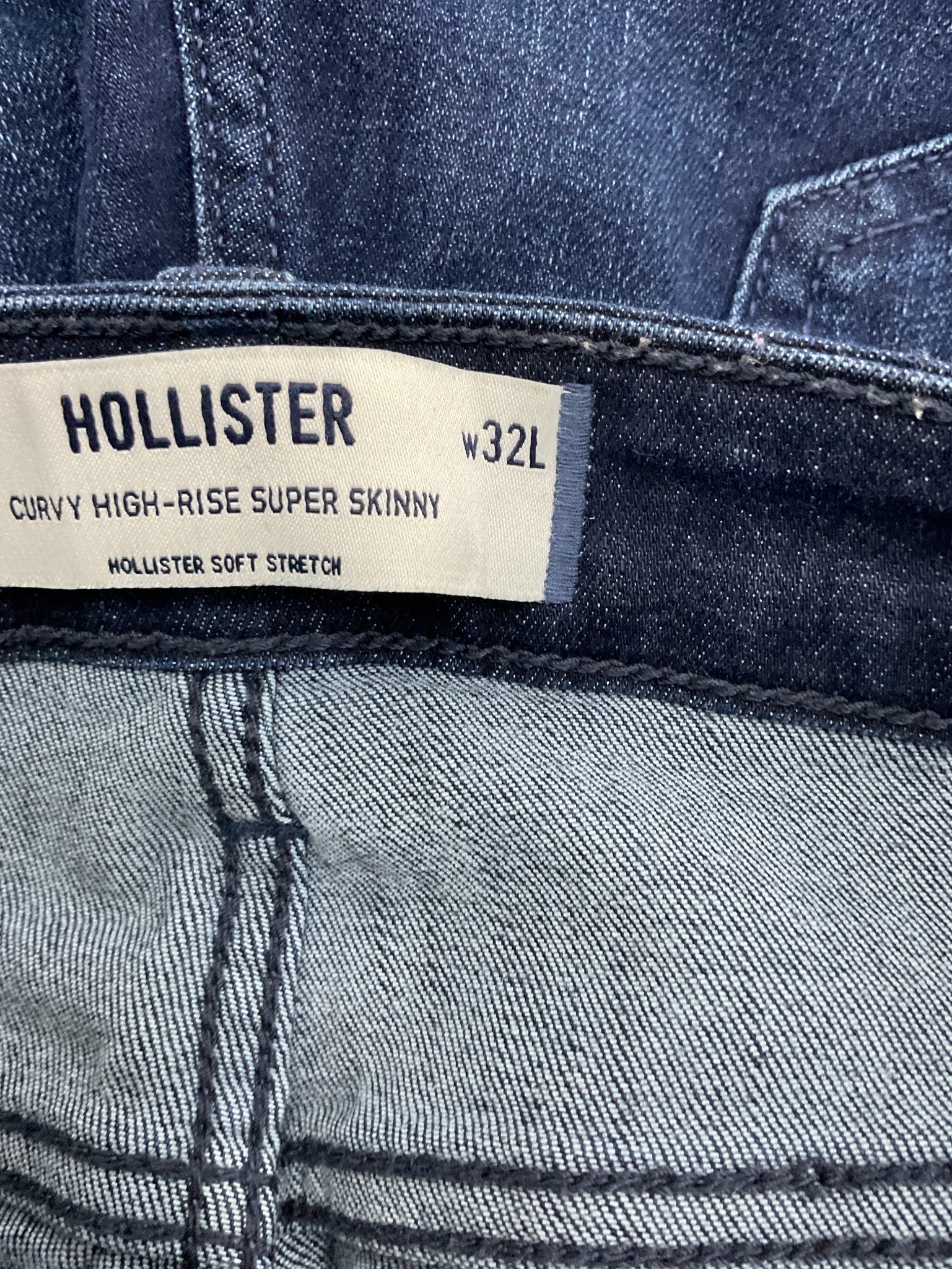 Jean 14 (Hollister)