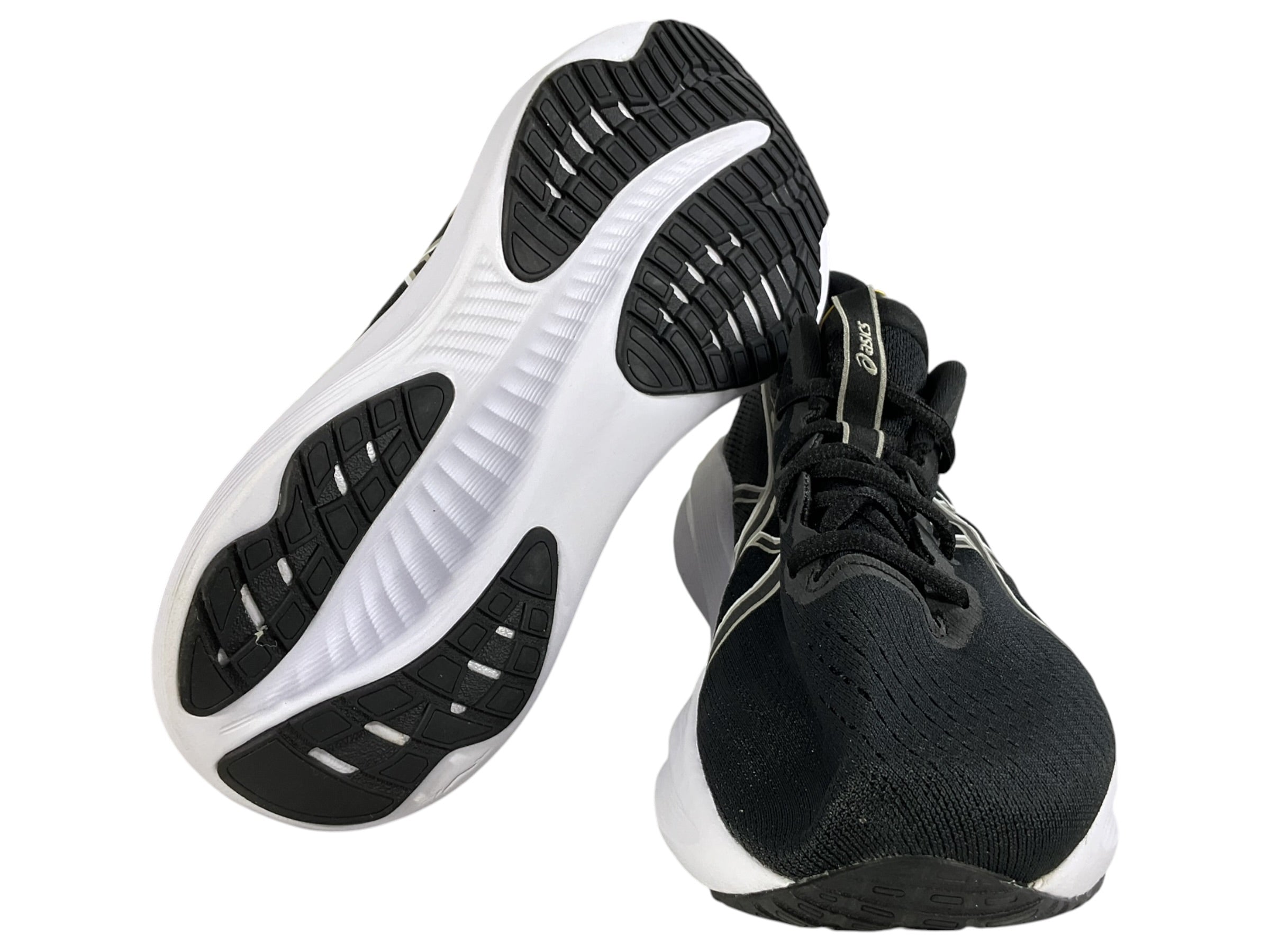 Tenis 8.5 (asics)