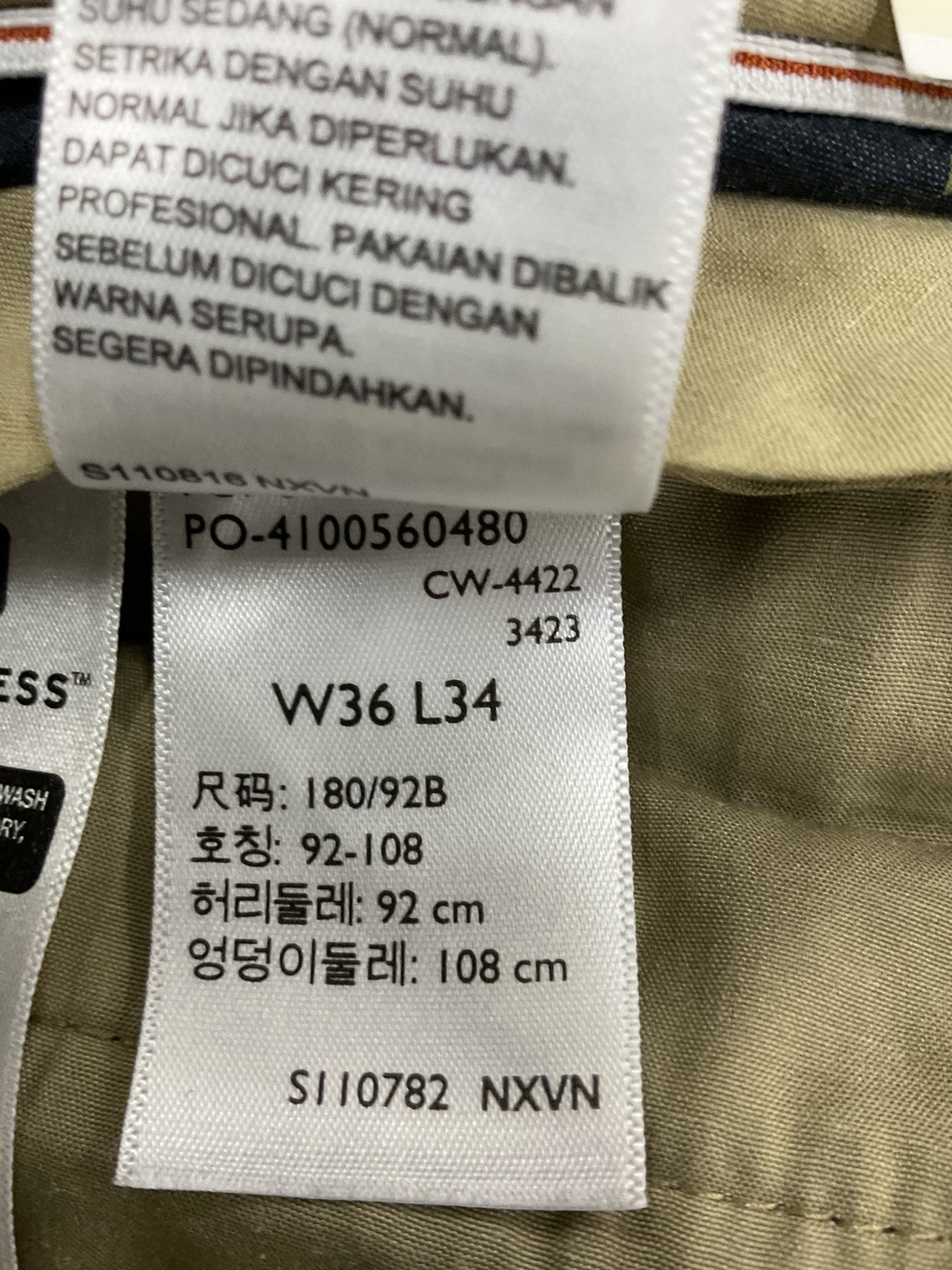 Pantalón 36 (Dockers)