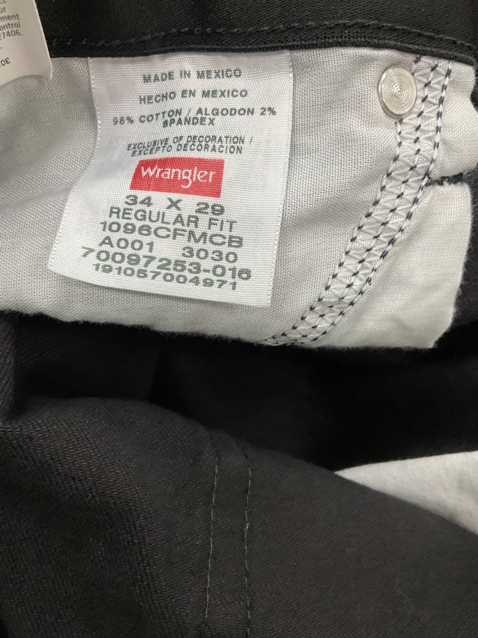 Jean 34 (Wrangler)