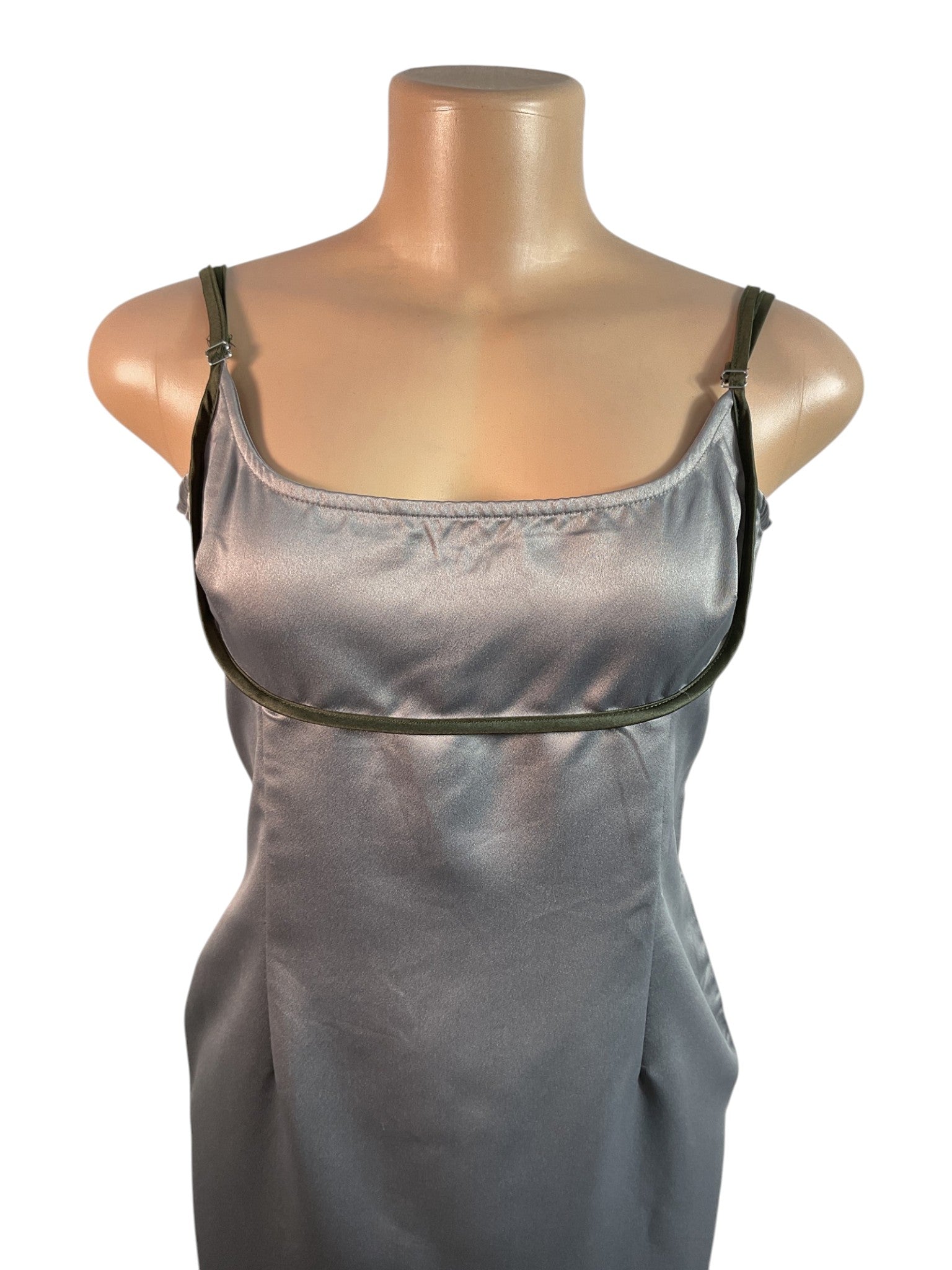 Vestido 8 (PRETTYLITTLETHING)
