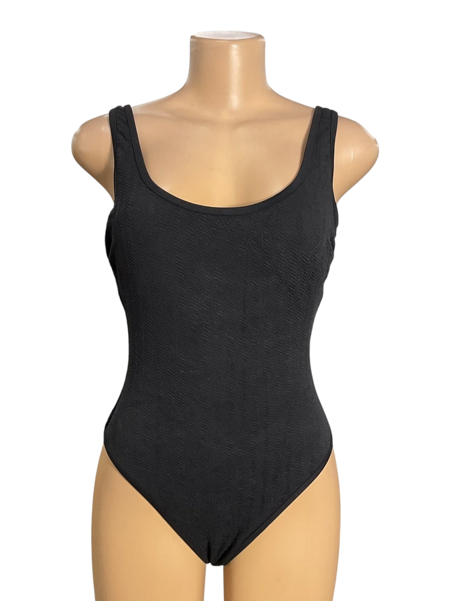 Traje de baño M (NOBO)