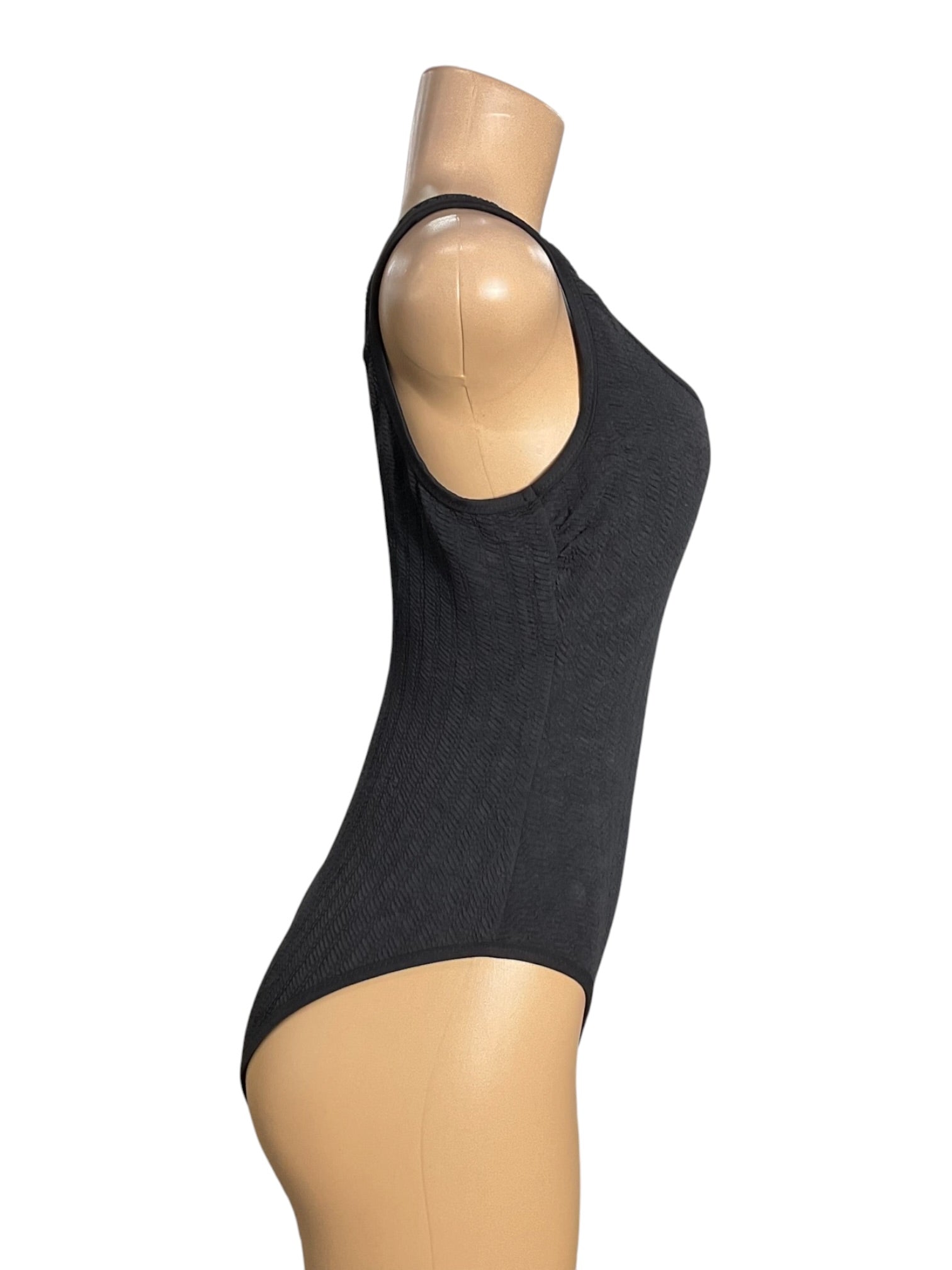 Traje de baño M (NOBO)